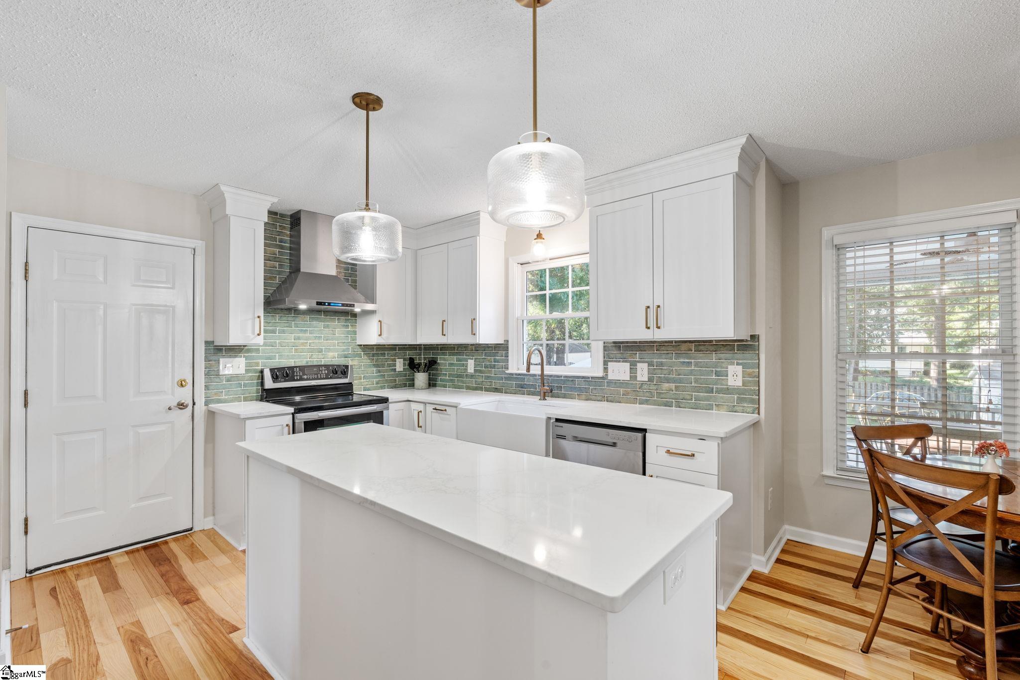 108 Brown Lane Simpsonville, SC 29681