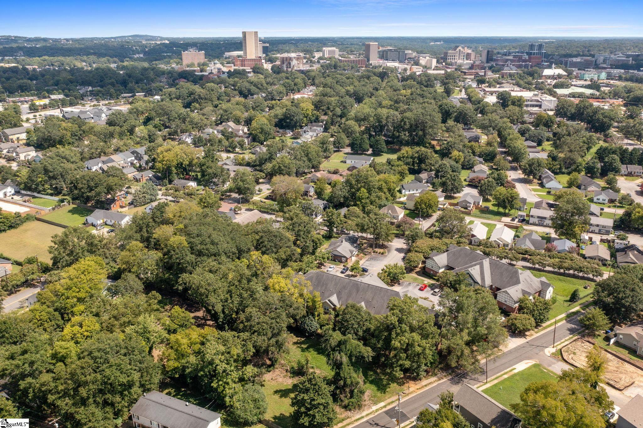 104 Pine Street Greenville, SC 29601