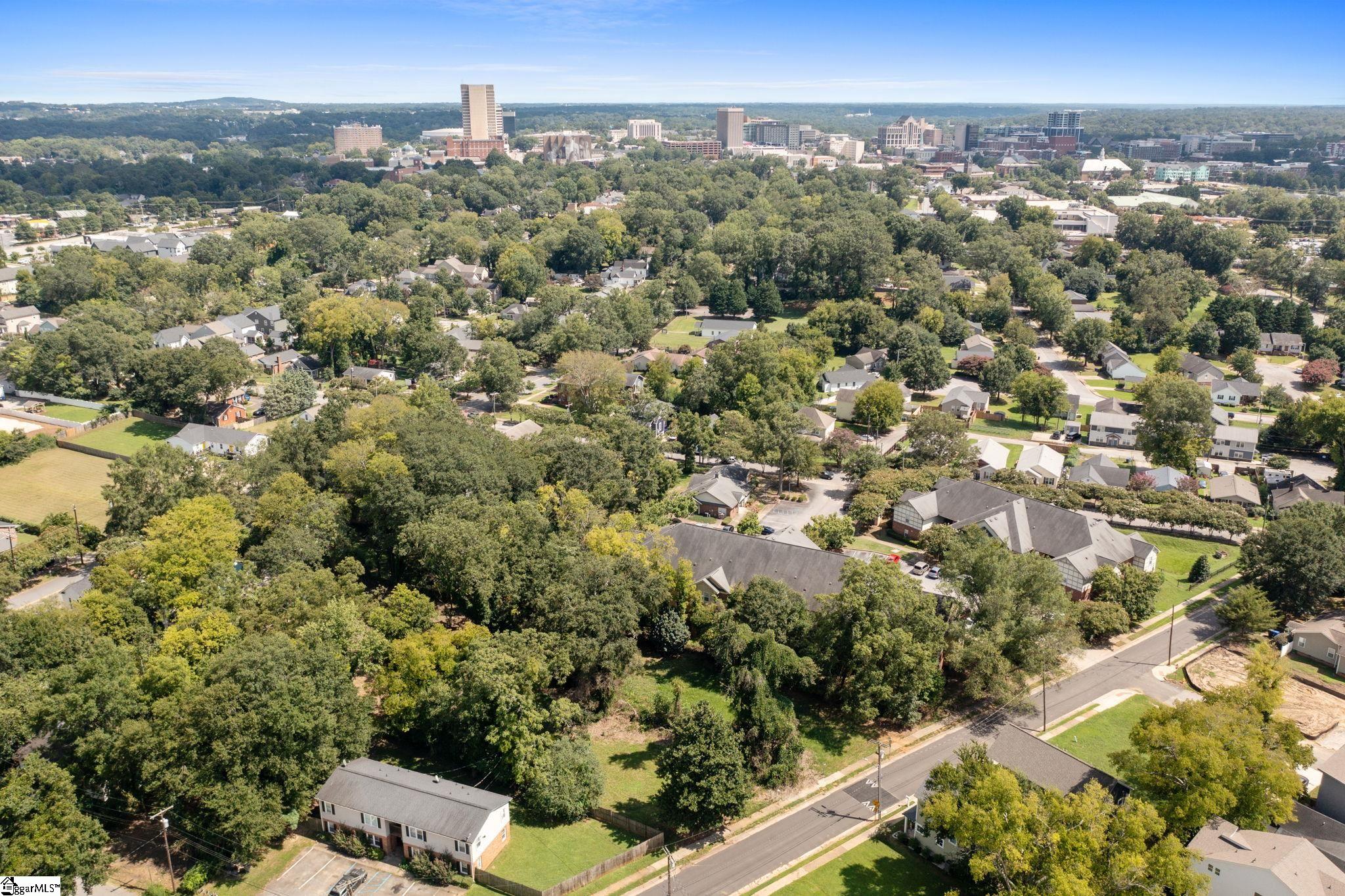 104 Pine Street Greenville, SC 29601