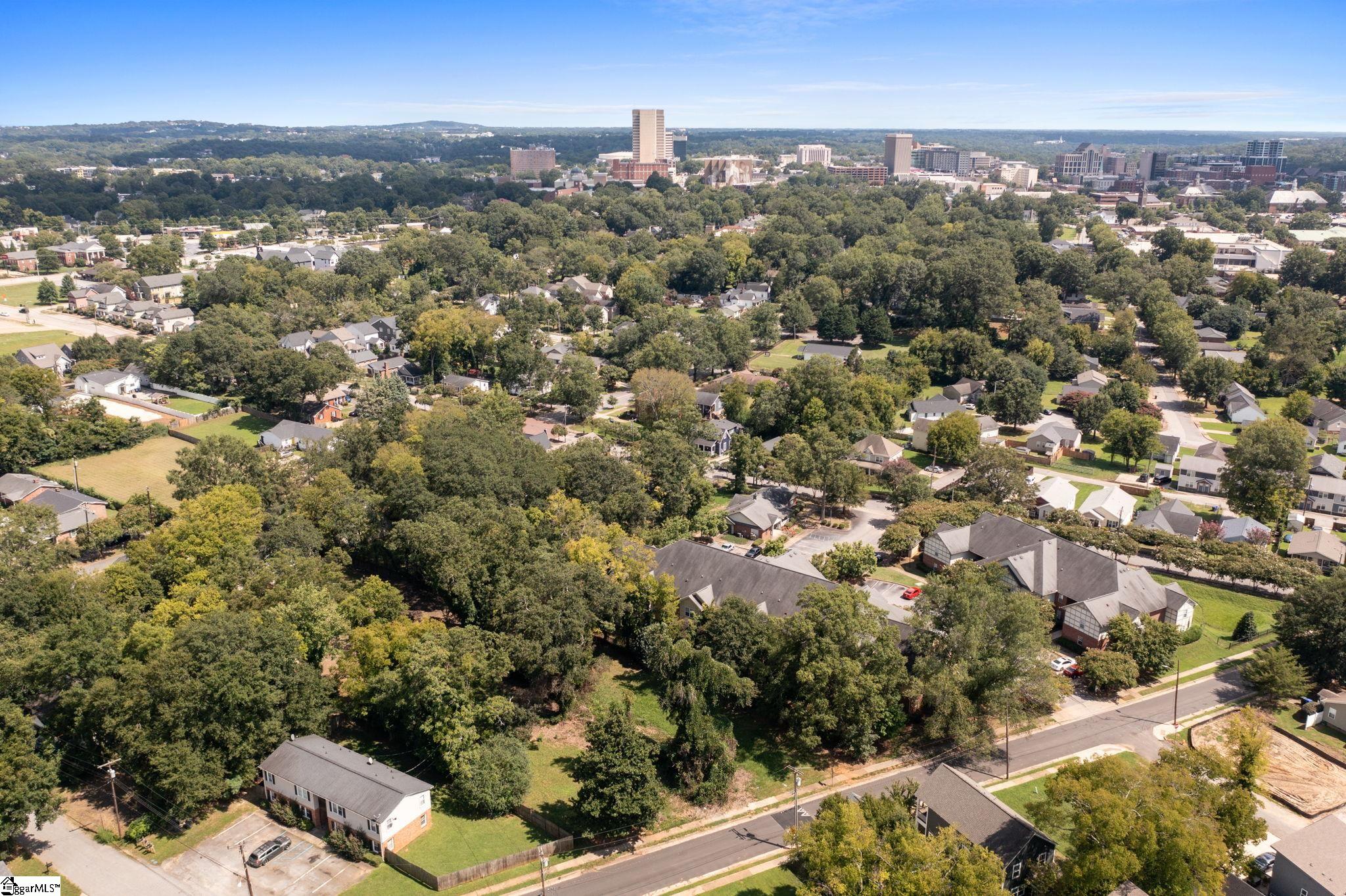 104 Pine Street Greenville, SC 29601