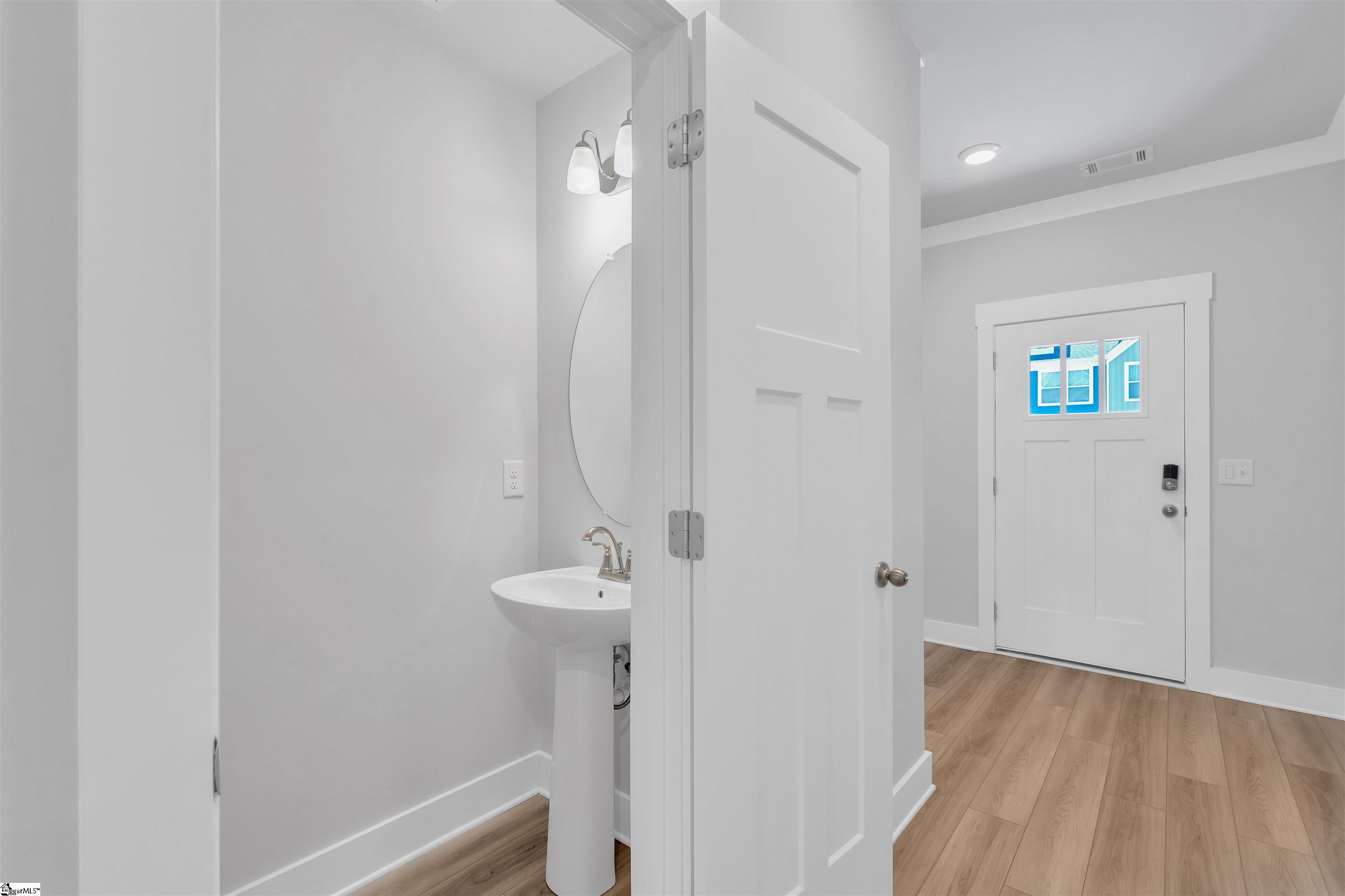 46 Mardale Lane Greenville, SC 29609