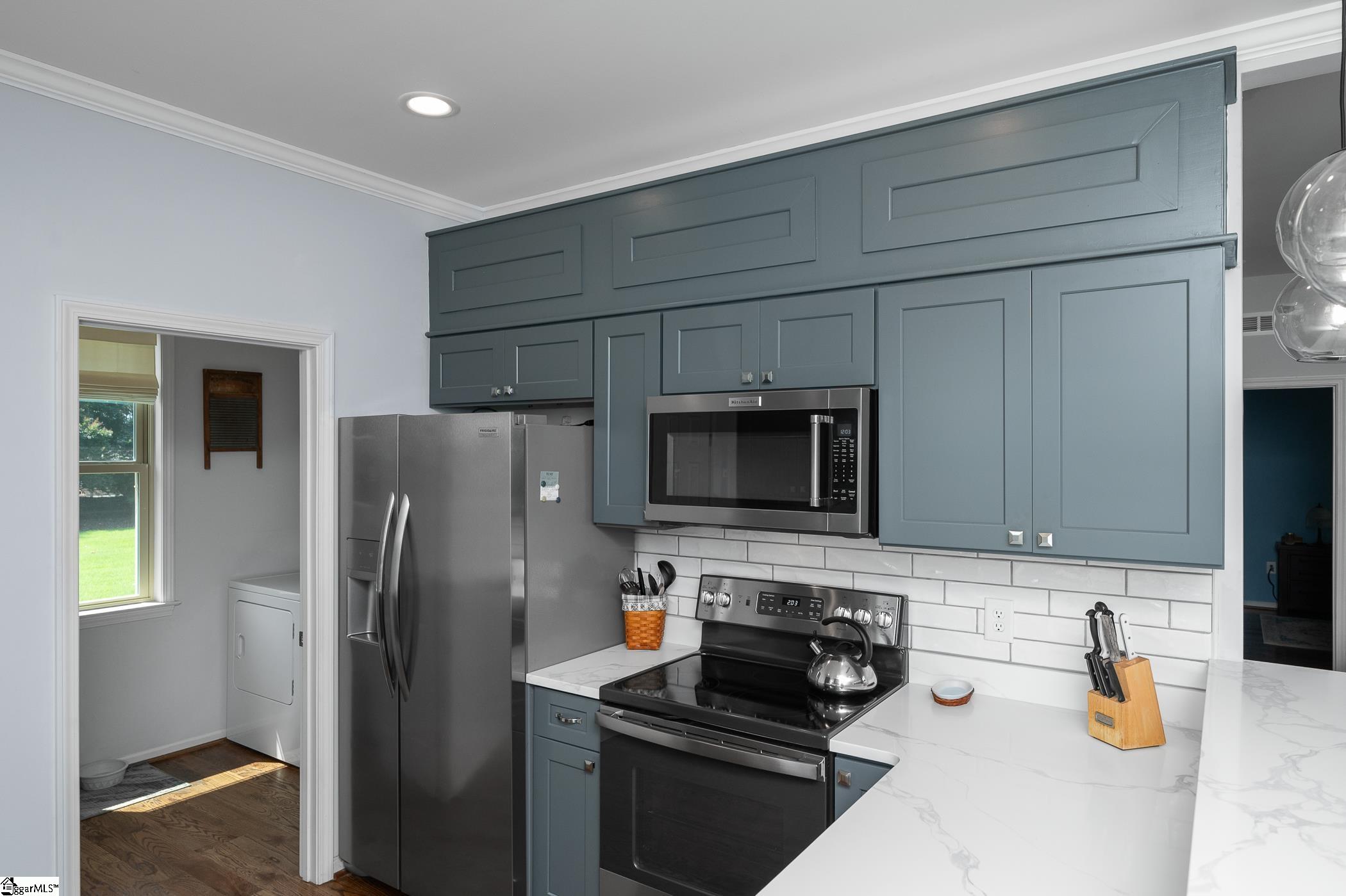803 Barefoot Cove Drive West Union, SC 29696