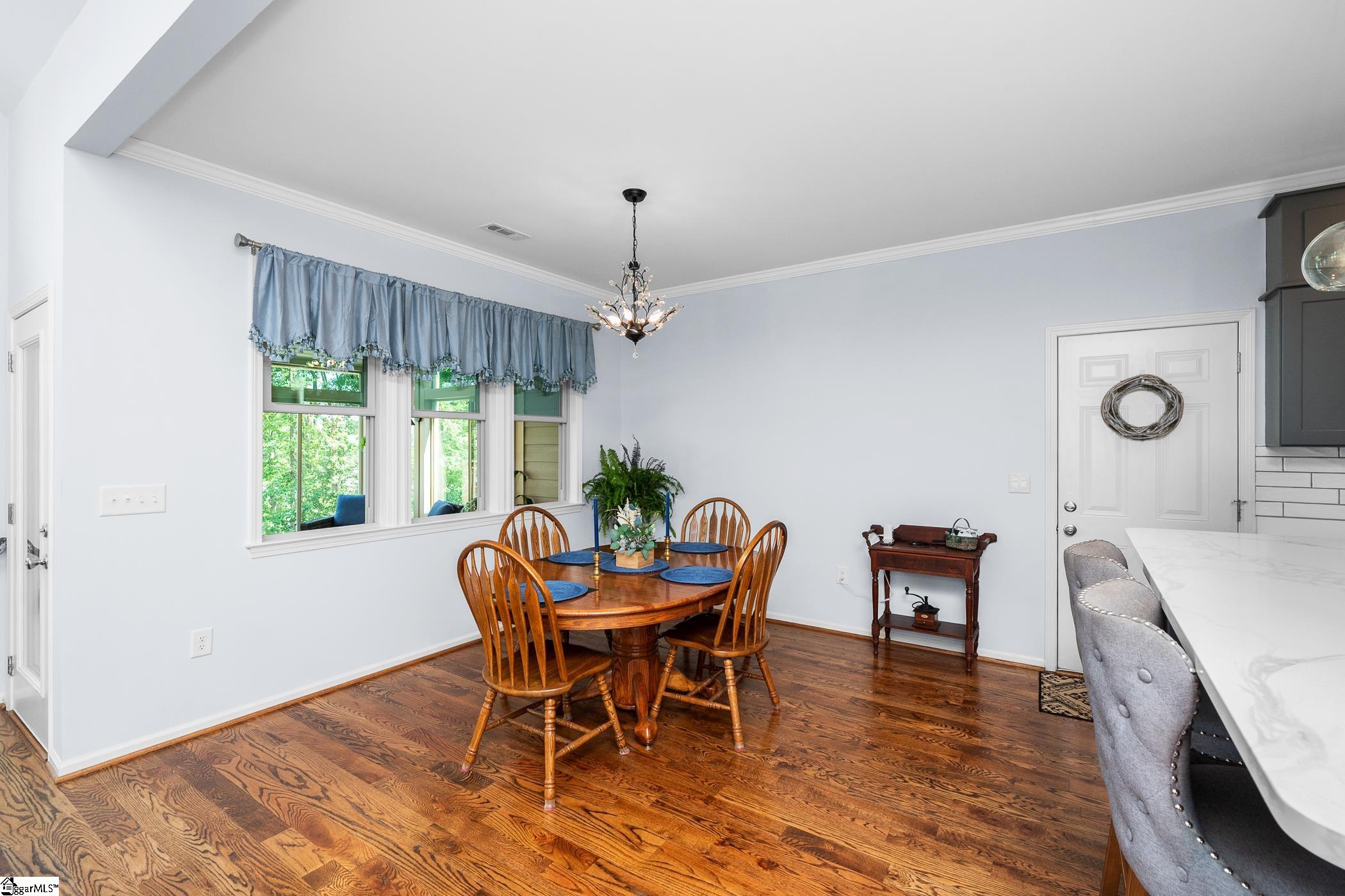 803 Barefoot Cove Drive West Union, SC 29696