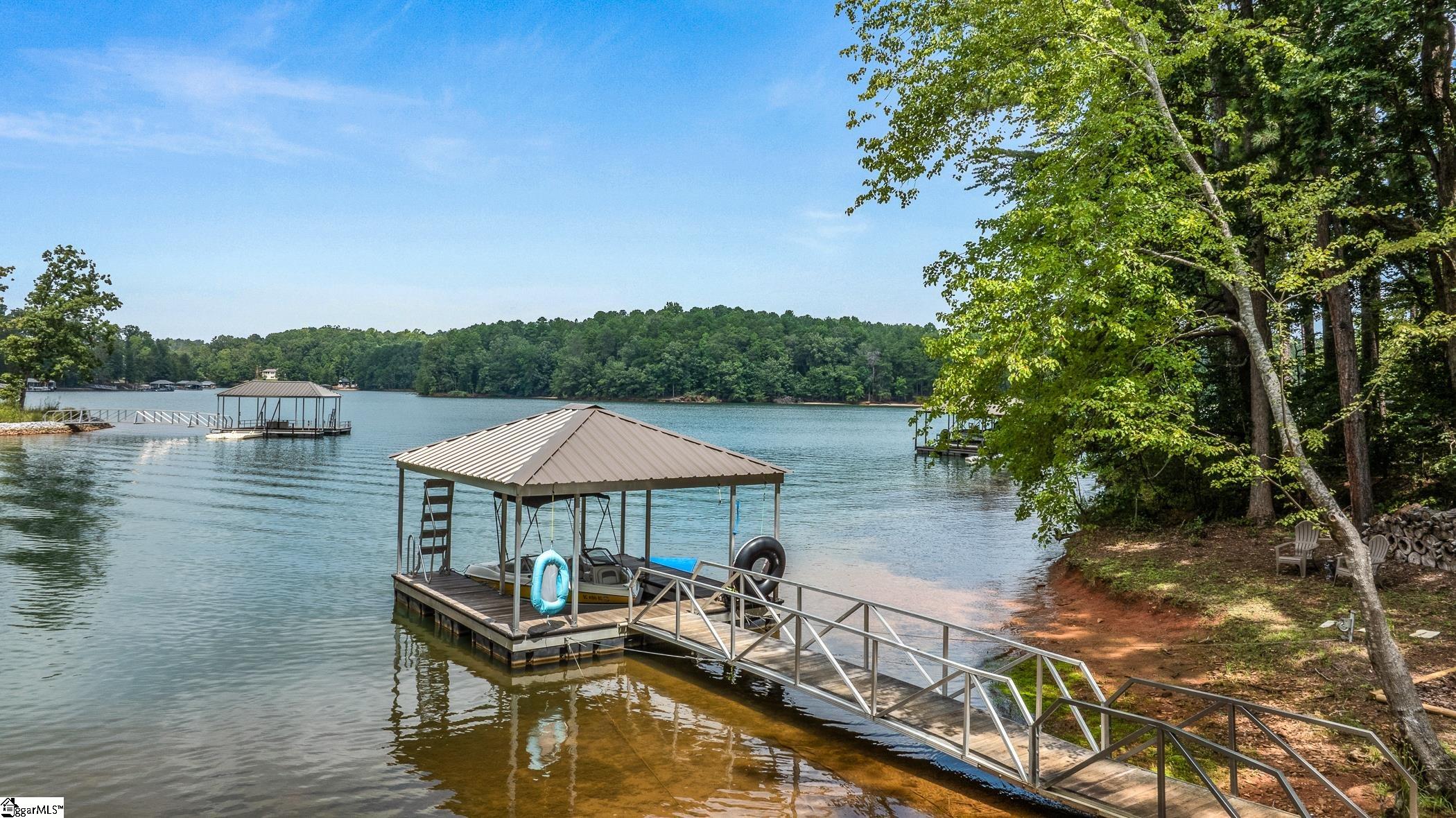 803 Barefoot Cove Drive West Union, SC 29696