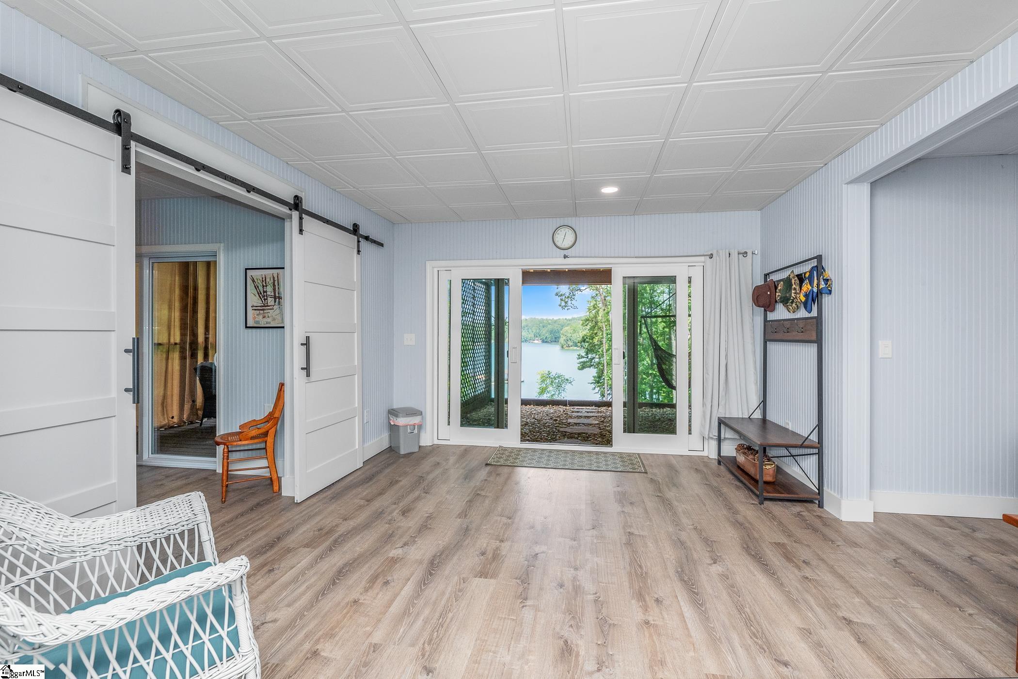 803 Barefoot Cove Drive West Union, SC 29696