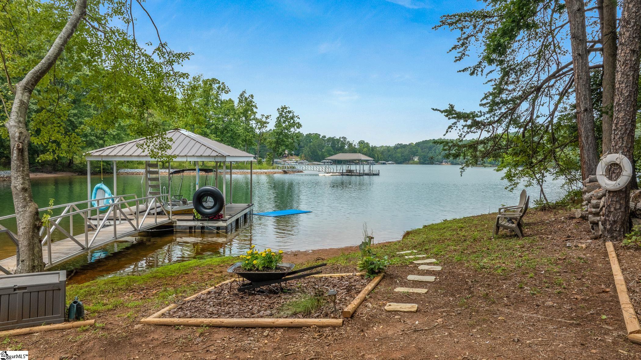 803 Barefoot Cove Drive West Union, SC 29696