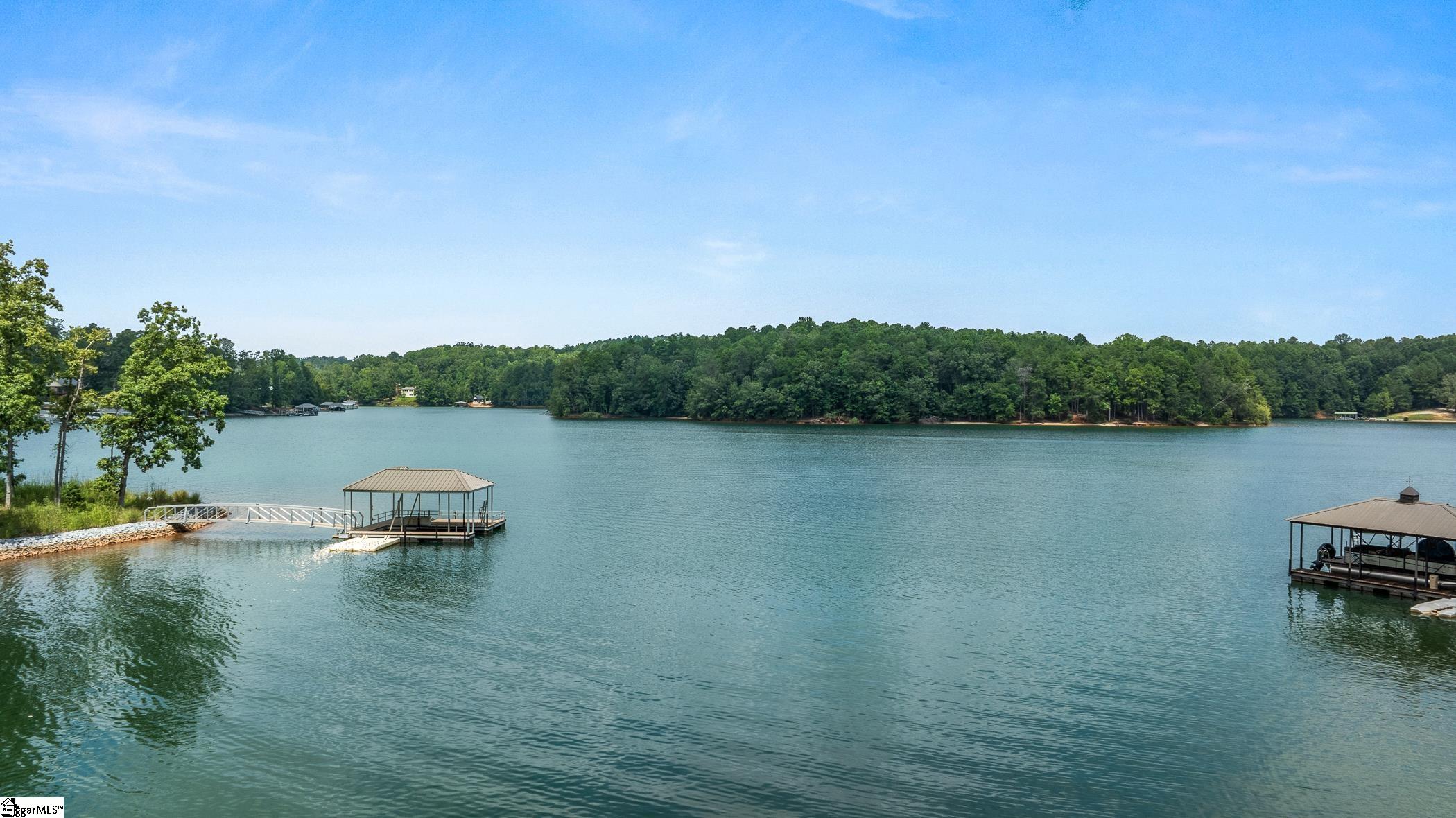 803 Barefoot Cove Drive West Union, SC 29696