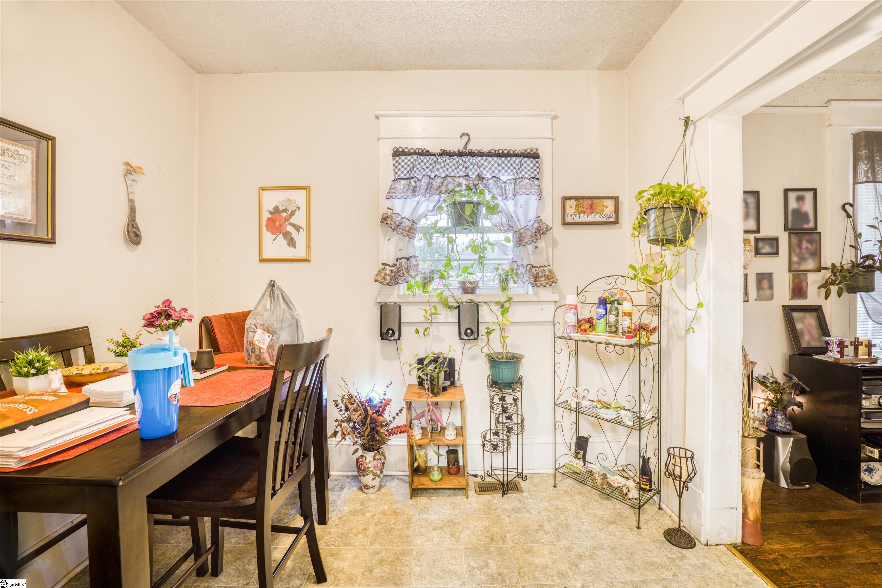 107 Brown Street Anderson, SC 29624