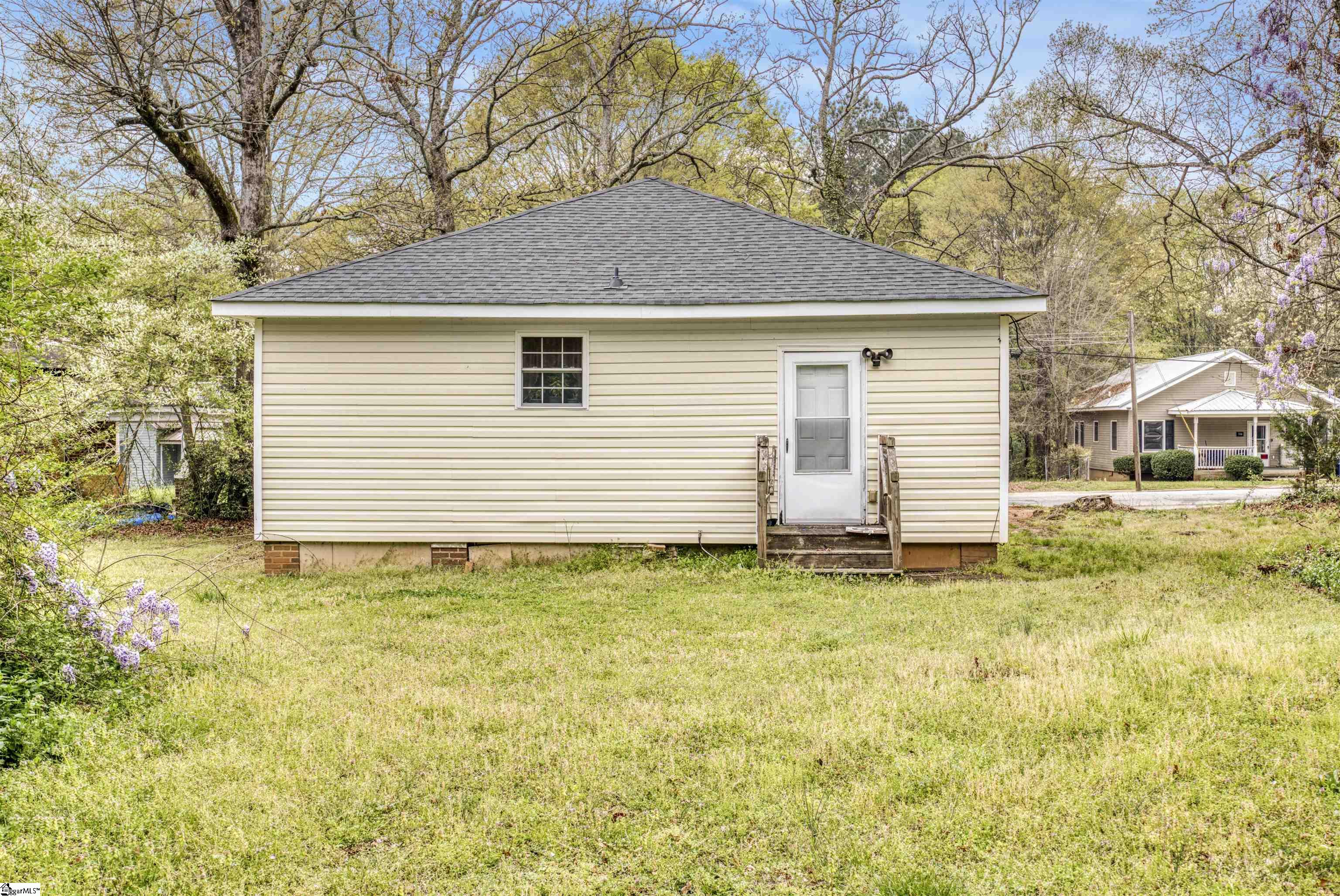 107 Brown Street Anderson, SC 29624