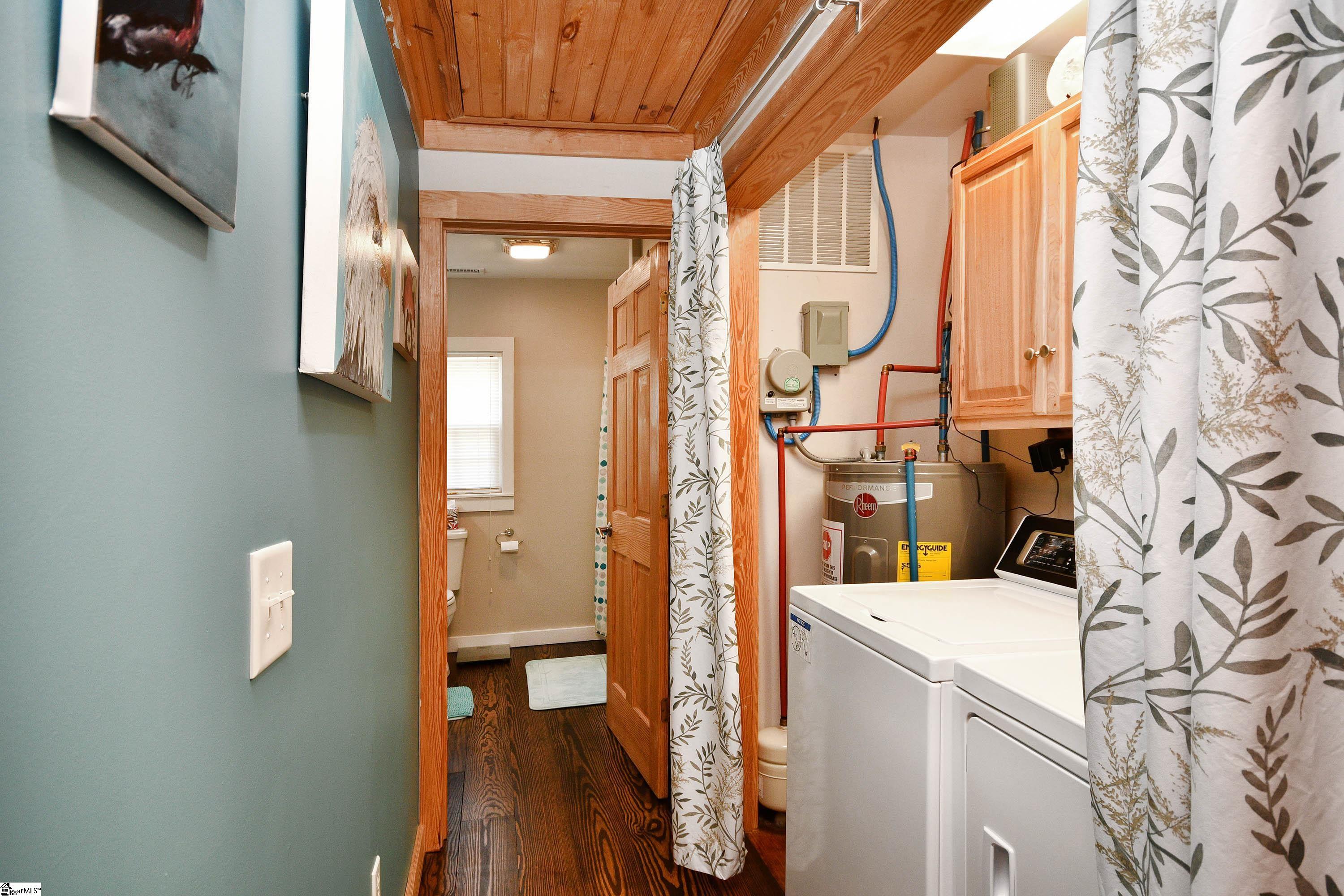 16 Pipe Line Lane Cleveland, SC 29365