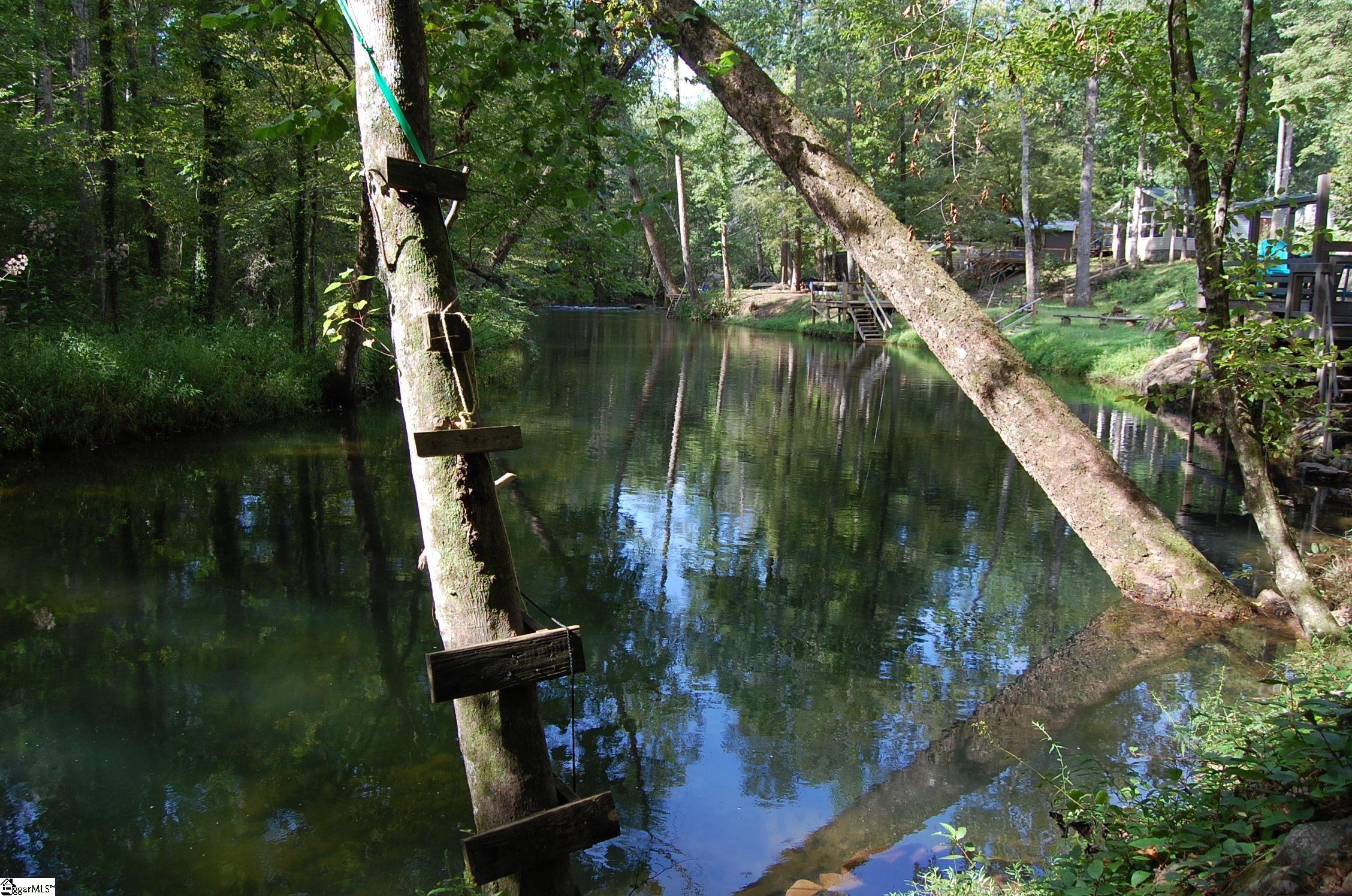 16 Pipe Line Lane Cleveland, SC 29365