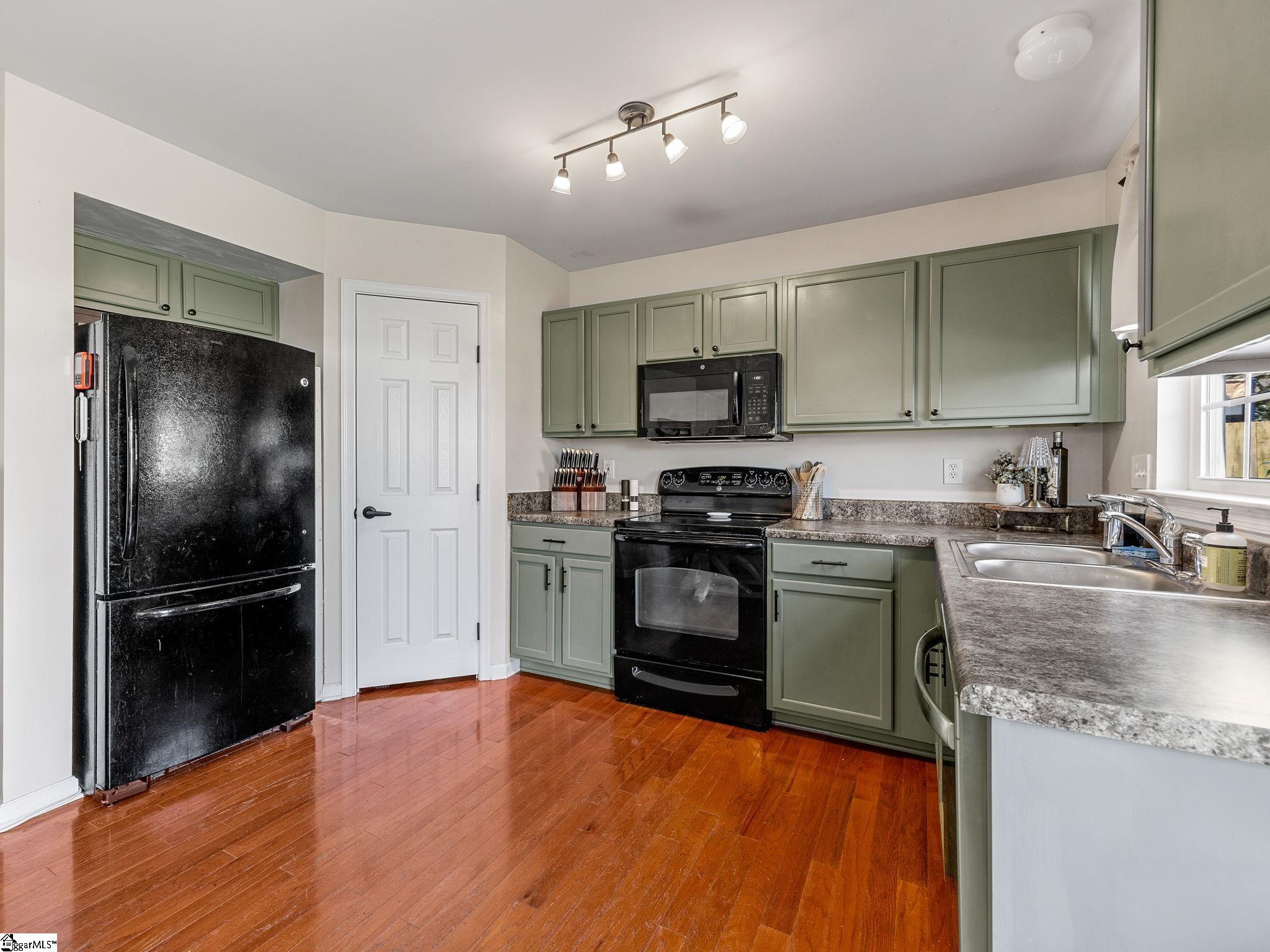 22 Pfeiffer Court Simpsonville, SC 29681