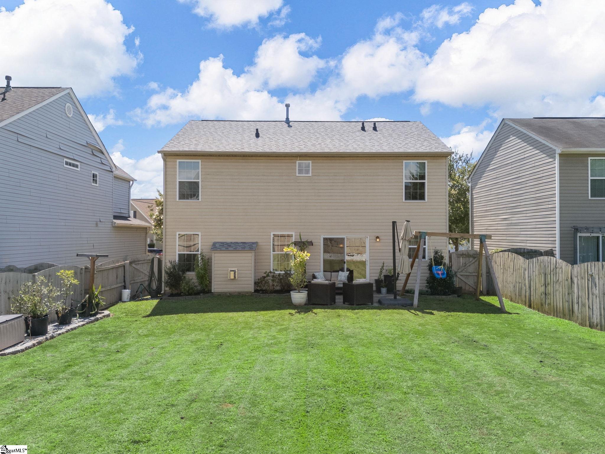 22 Pfeiffer Court Simpsonville, SC 29681
