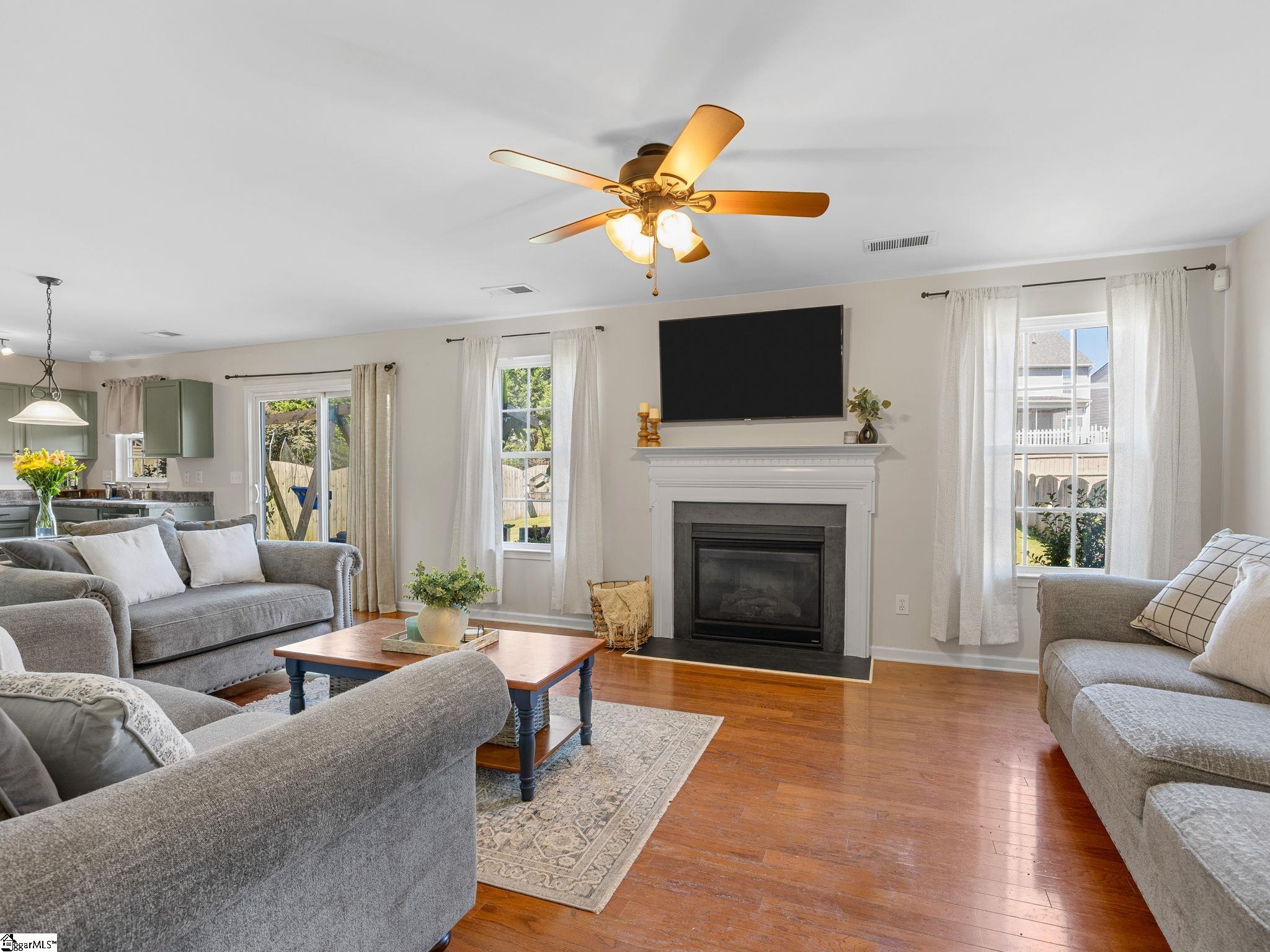 22 Pfeiffer Court Simpsonville, SC 29681