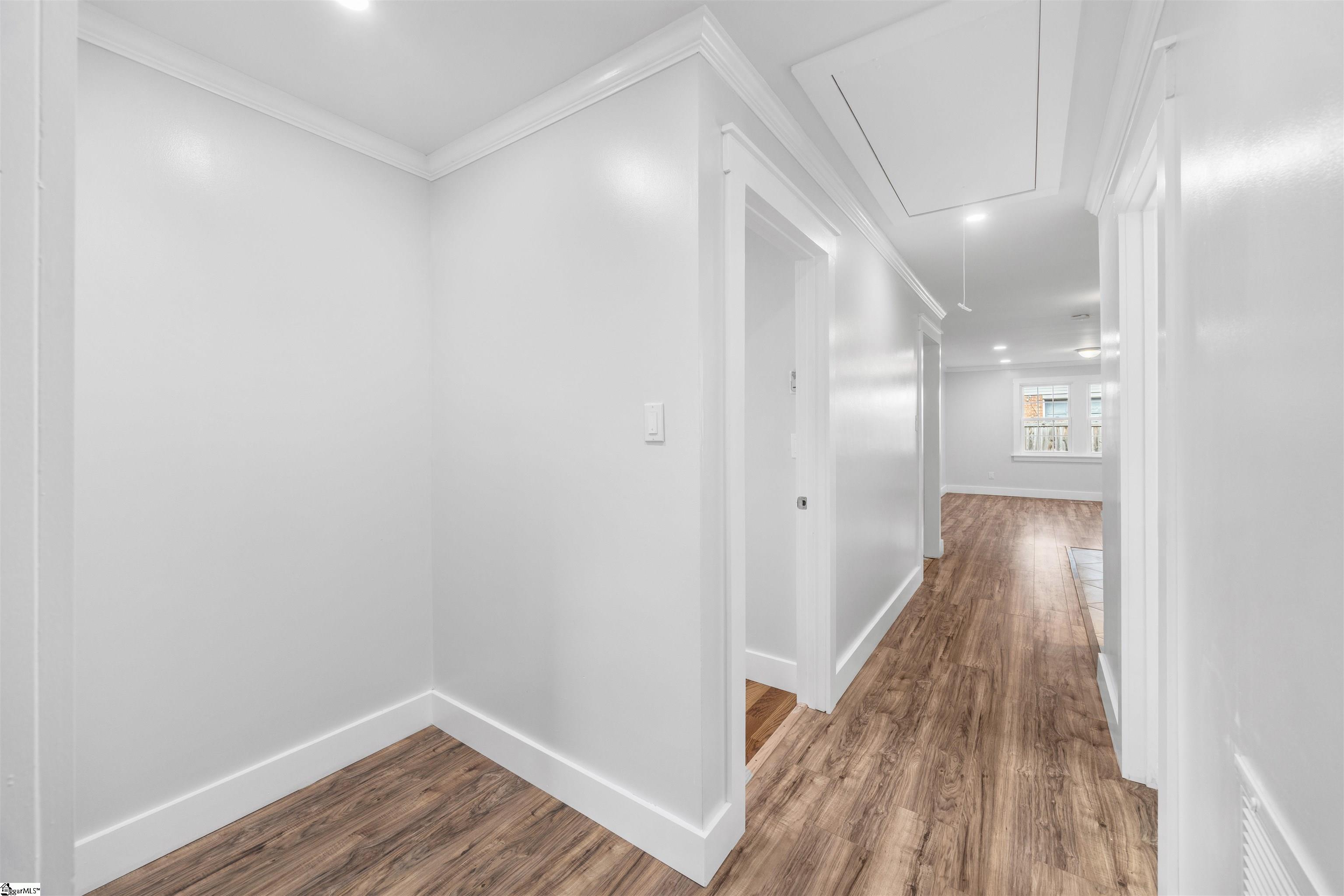 4 Par Drive Greenville, SC 29609
