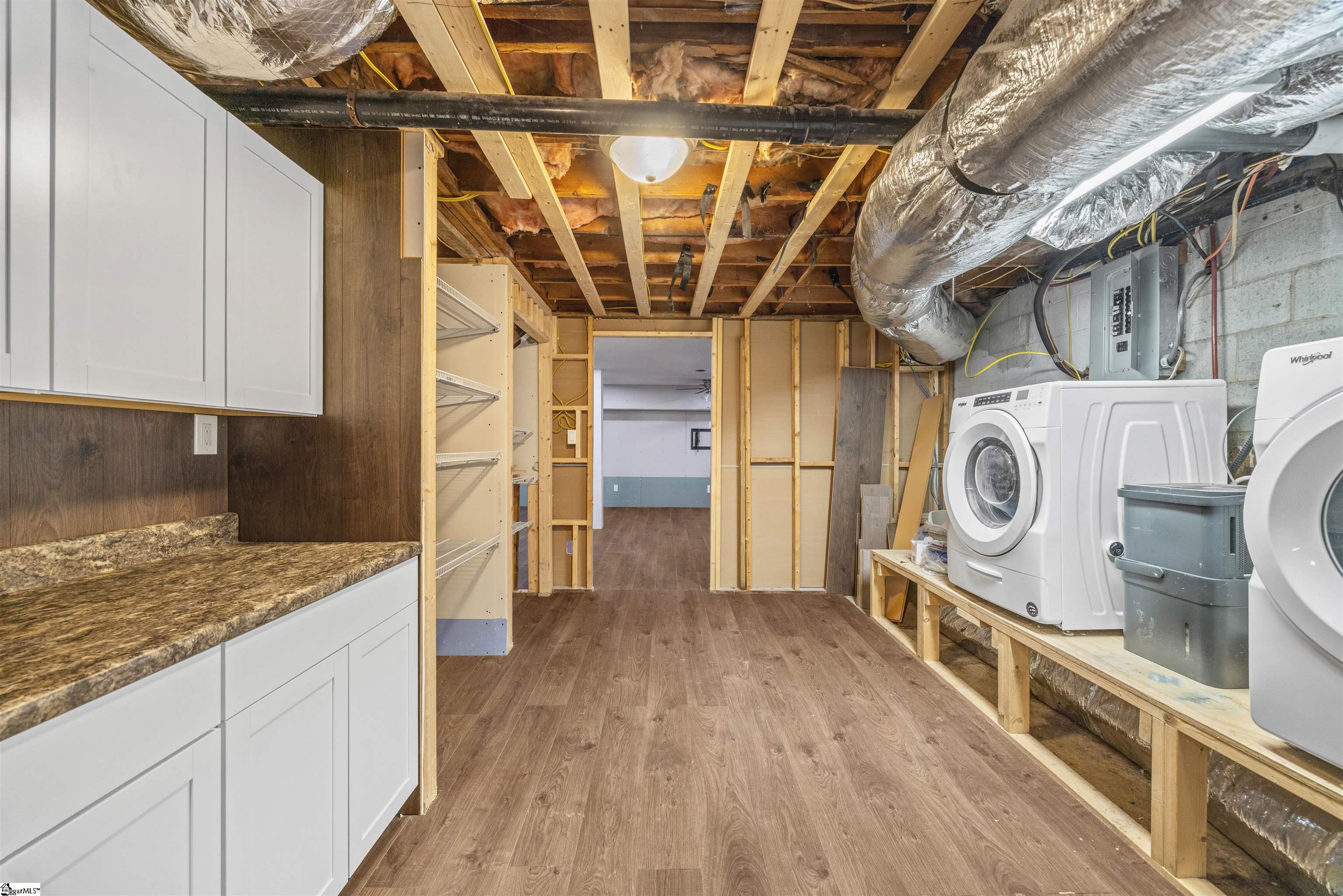 4 Par Drive Greenville, SC 29609