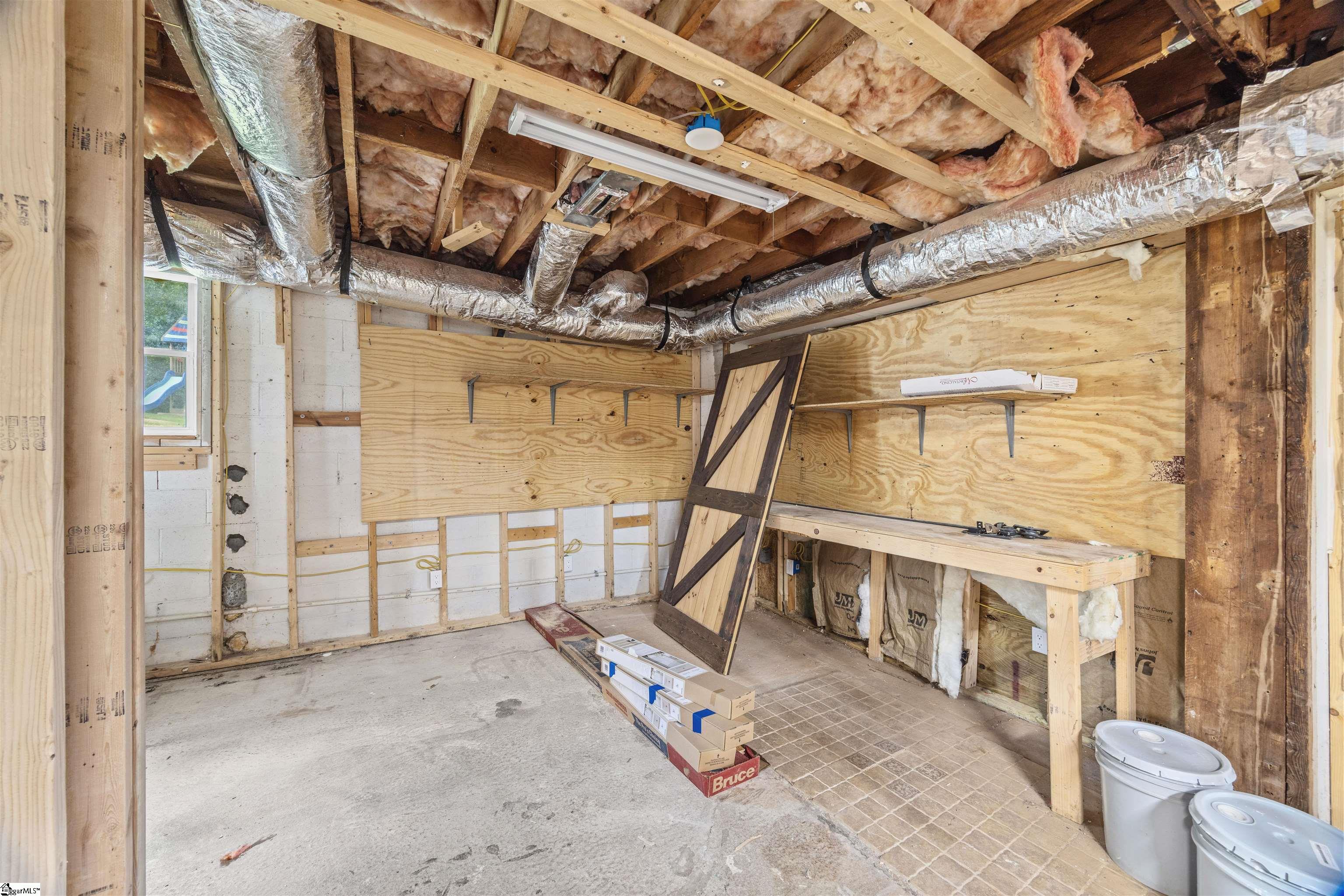 4 Par Drive Greenville, SC 29609