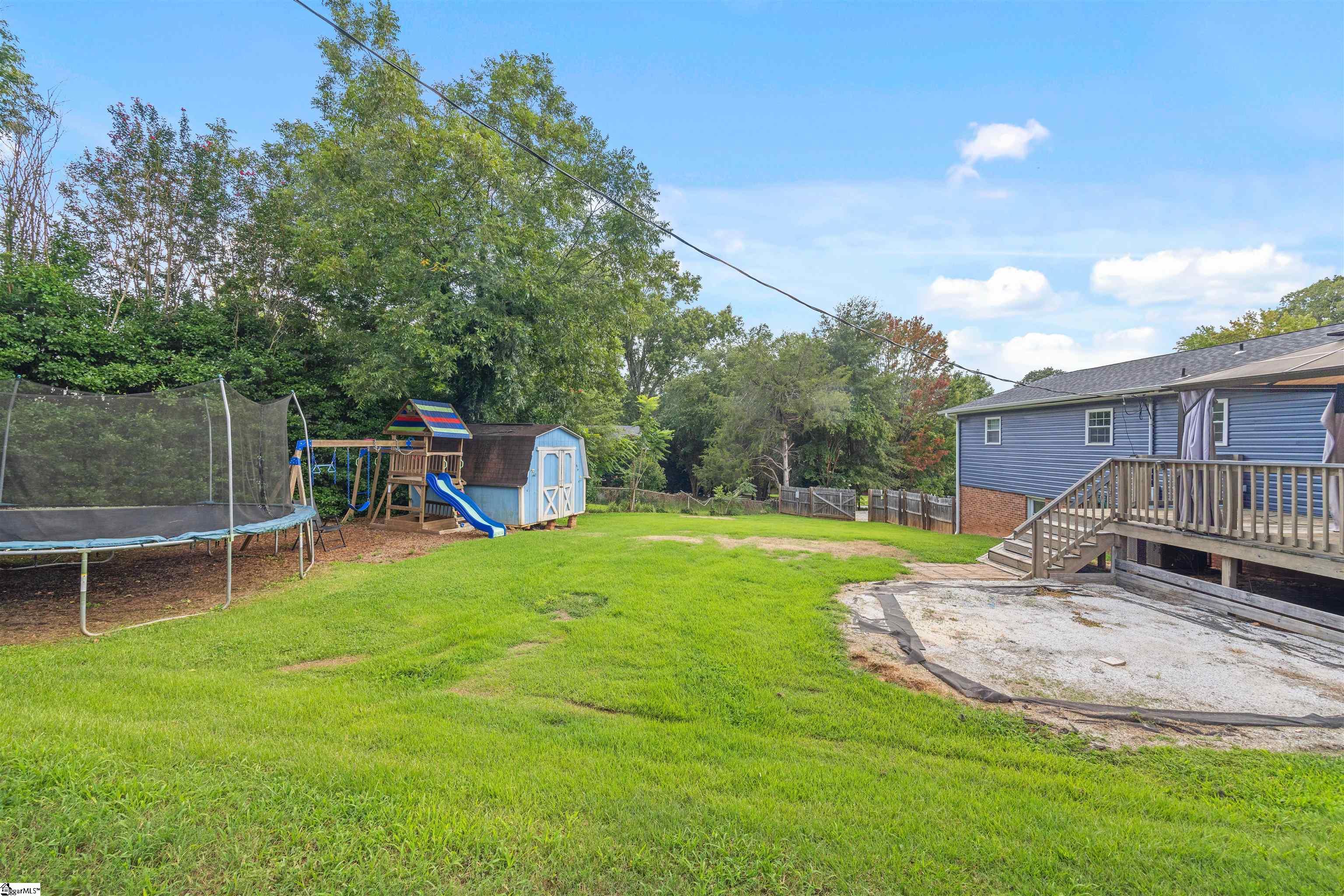 4 Par Drive Greenville, SC 29609