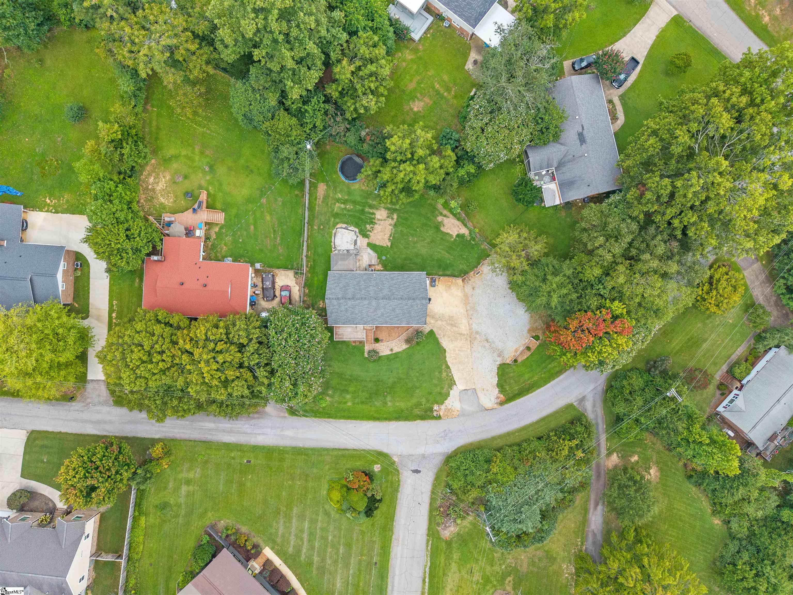 4 Par Drive Greenville, SC 29609