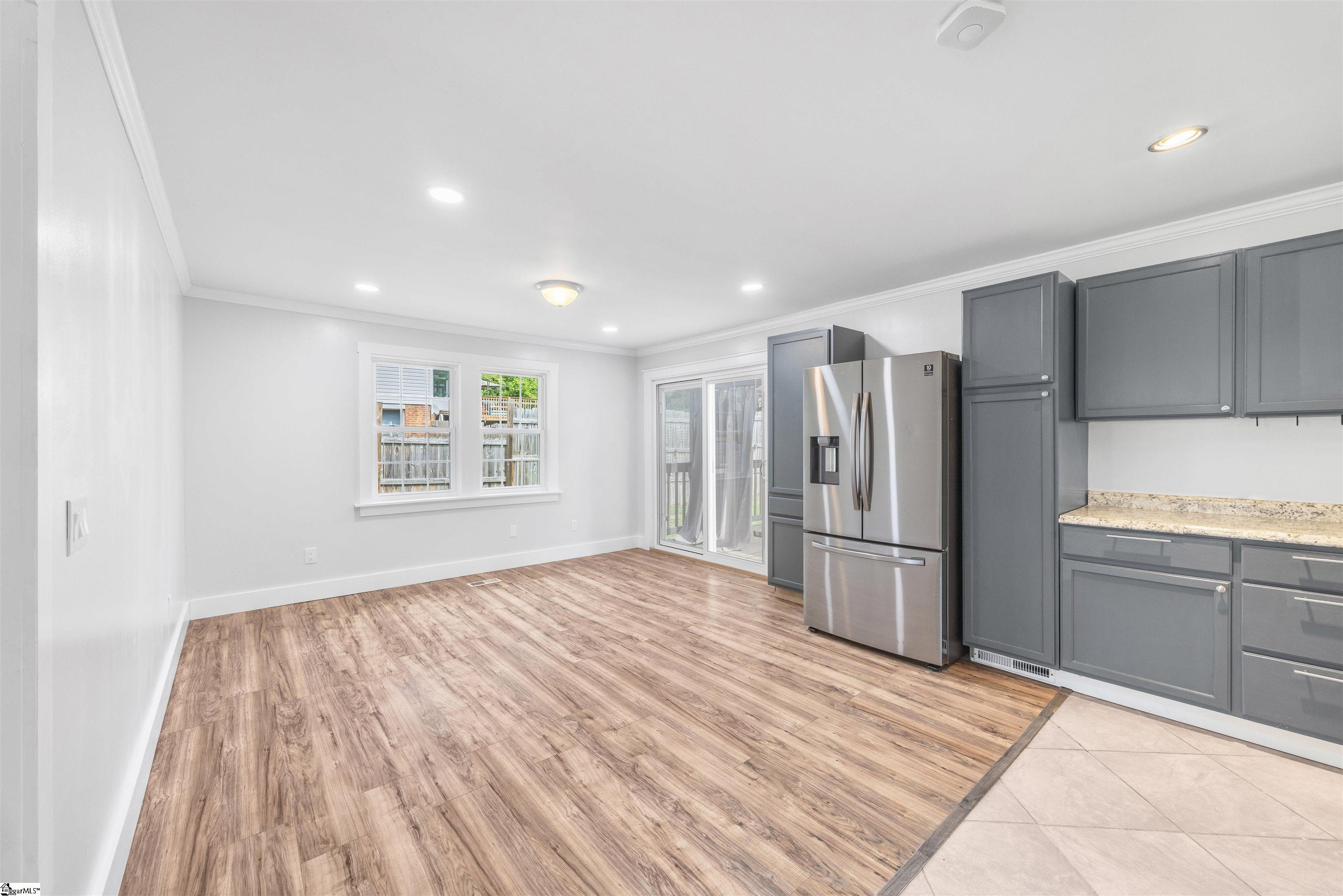 4 Par Drive Greenville, SC 29609