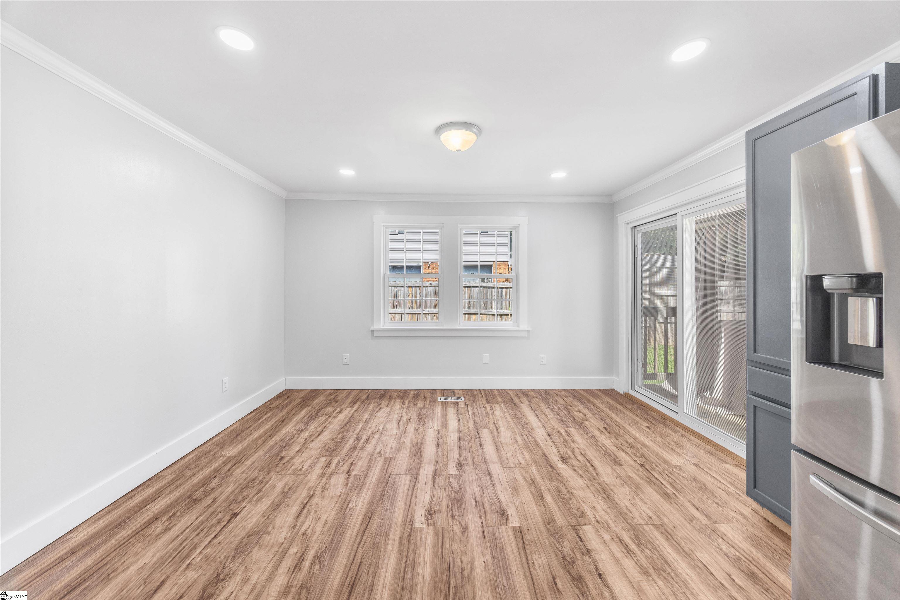 4 Par Drive Greenville, SC 29609