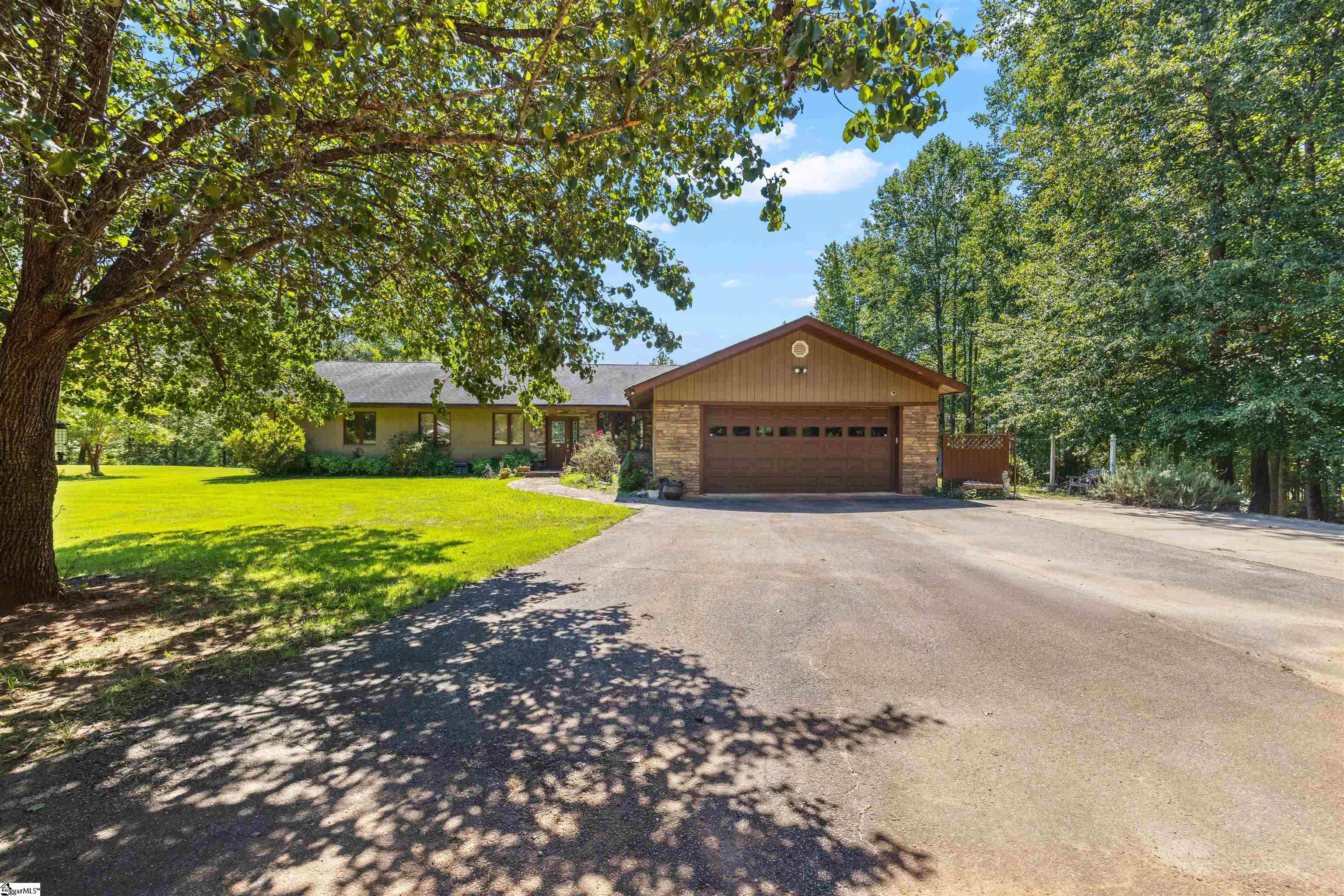 450 Weatherly Road Inman, SC 29349