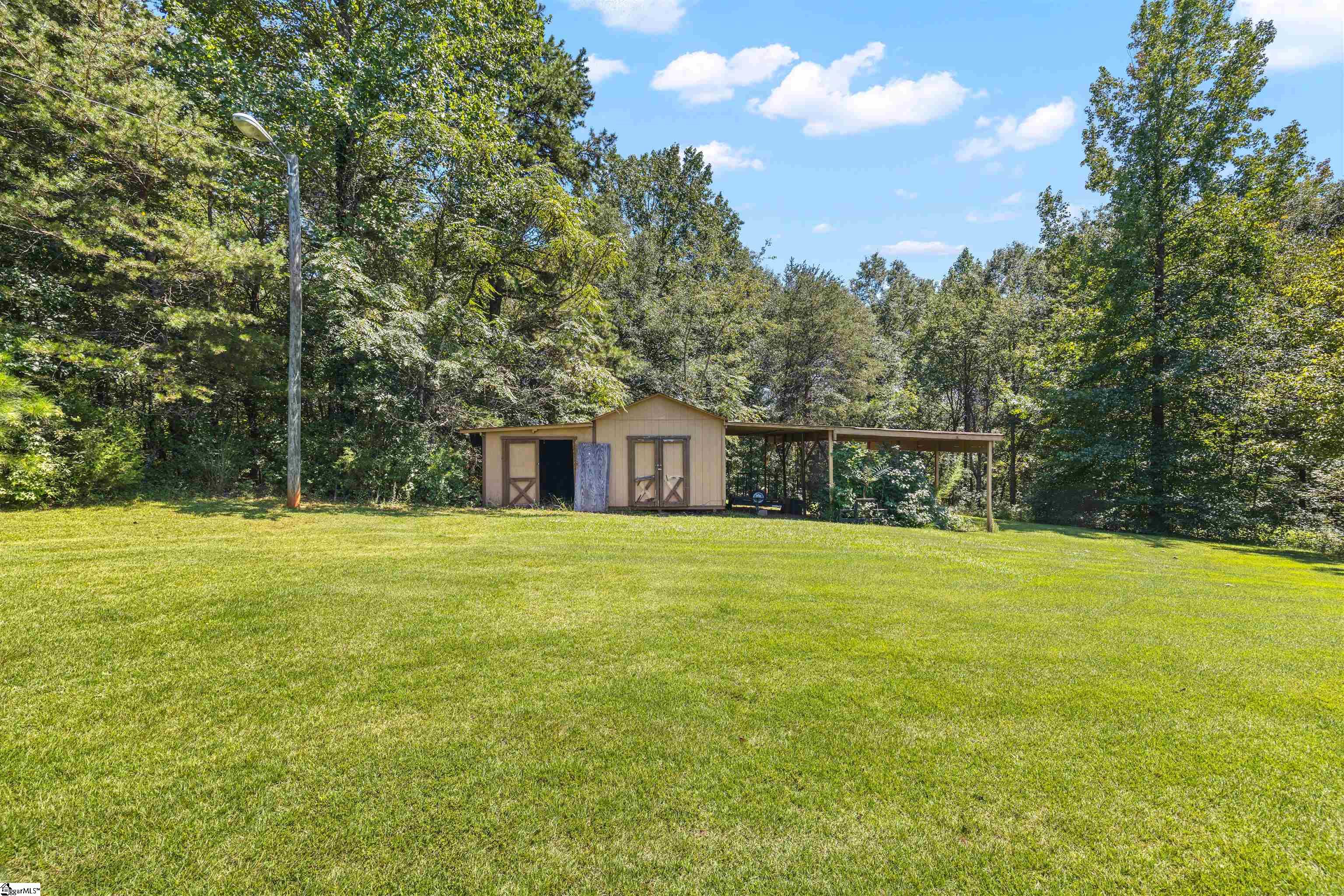 450 Weatherly Road Inman, SC 29349