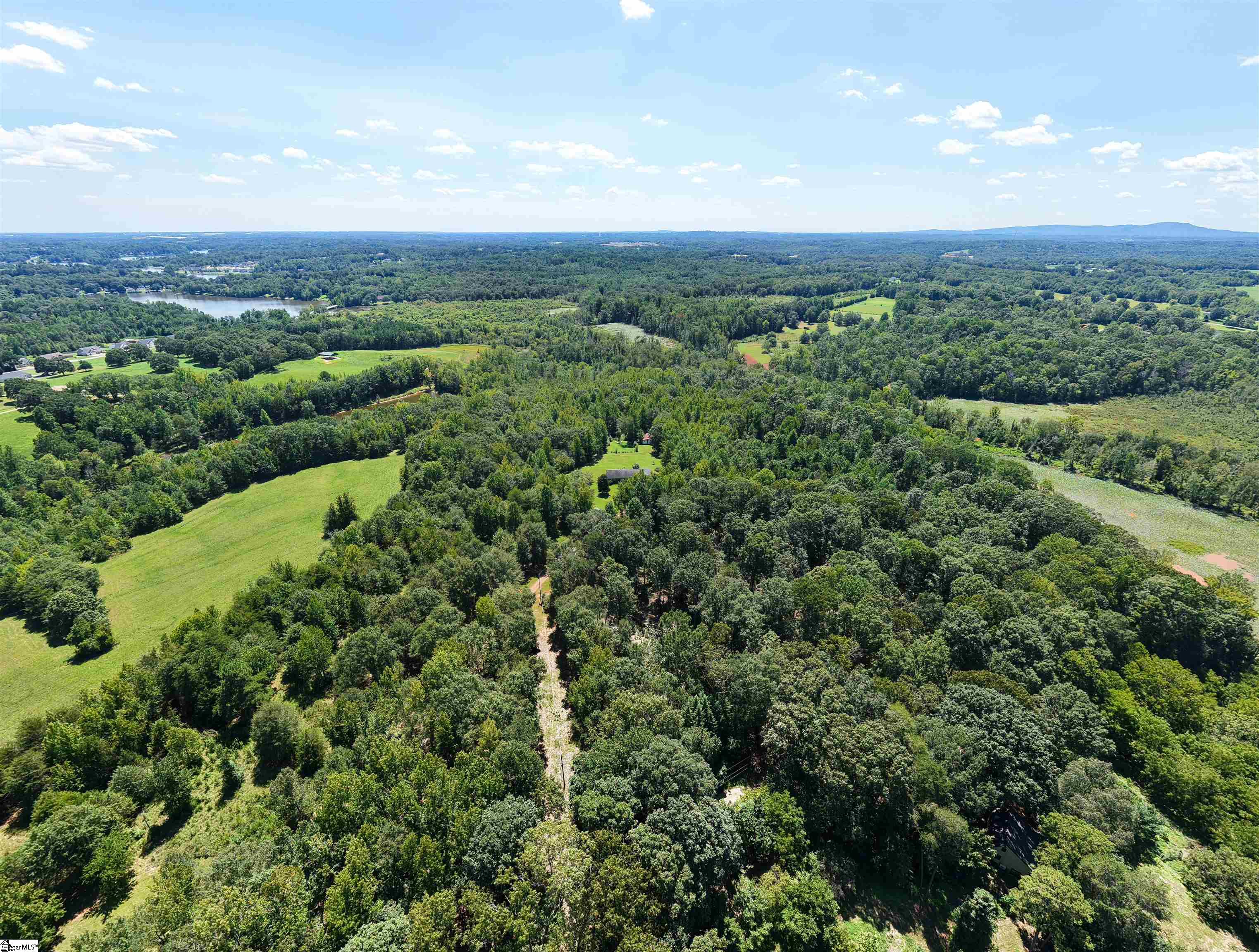 450 Weatherly Road Inman, SC 29349