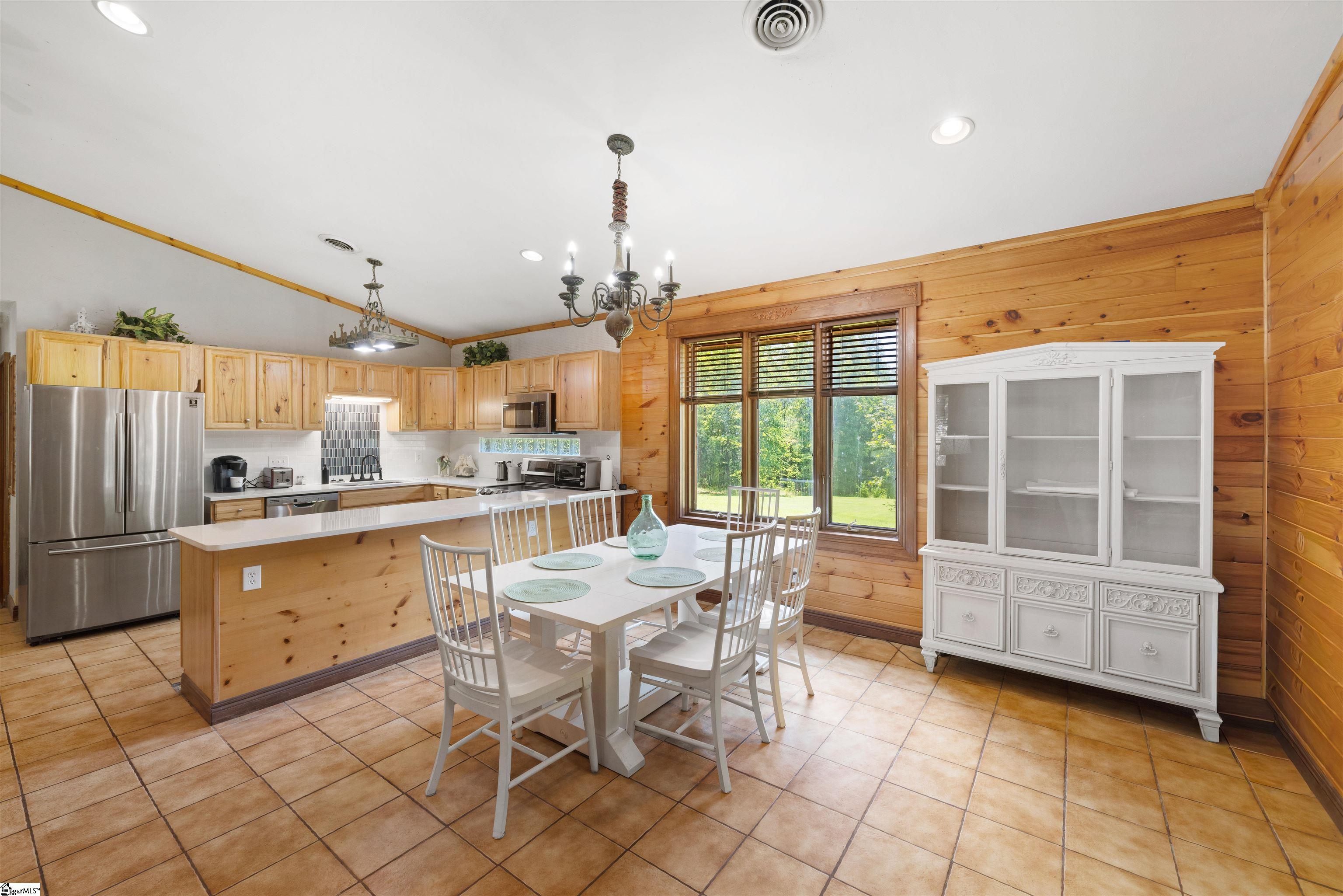 450 Weatherly Road Inman, SC 29349