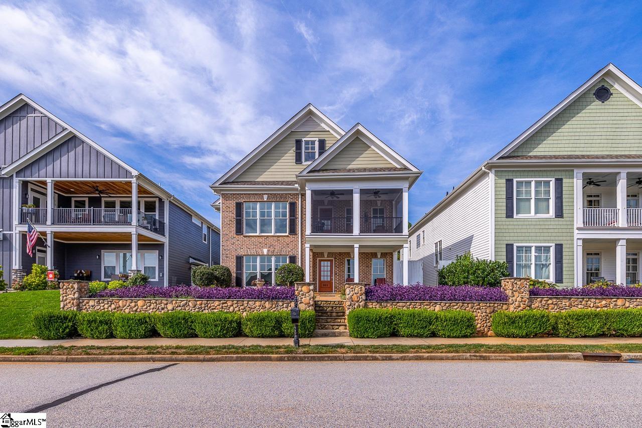 902 Blue Moon Street Taylors, SC 29687