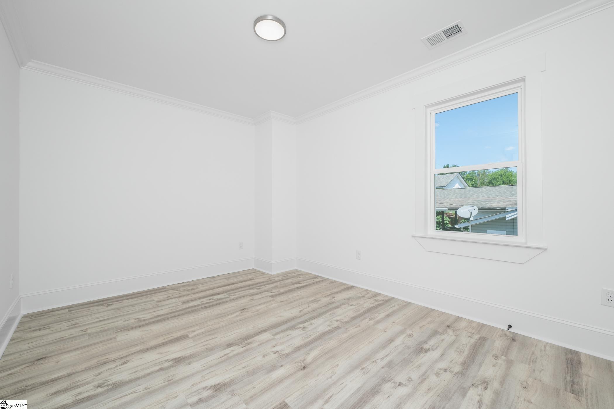 67 Dorsey Avenue Greenville, SC 29611