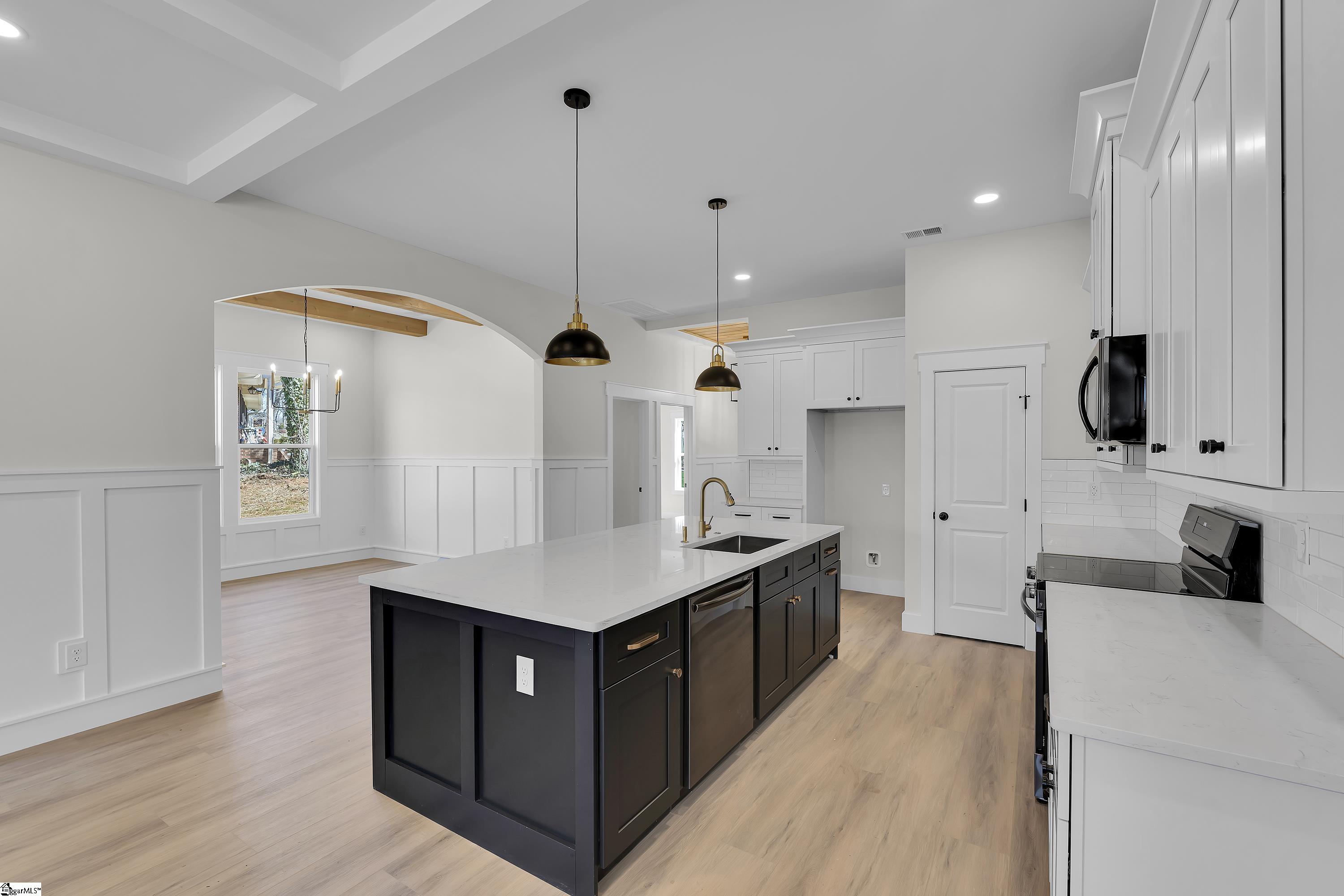 135 Westwood Circle Anderson, SC 29626