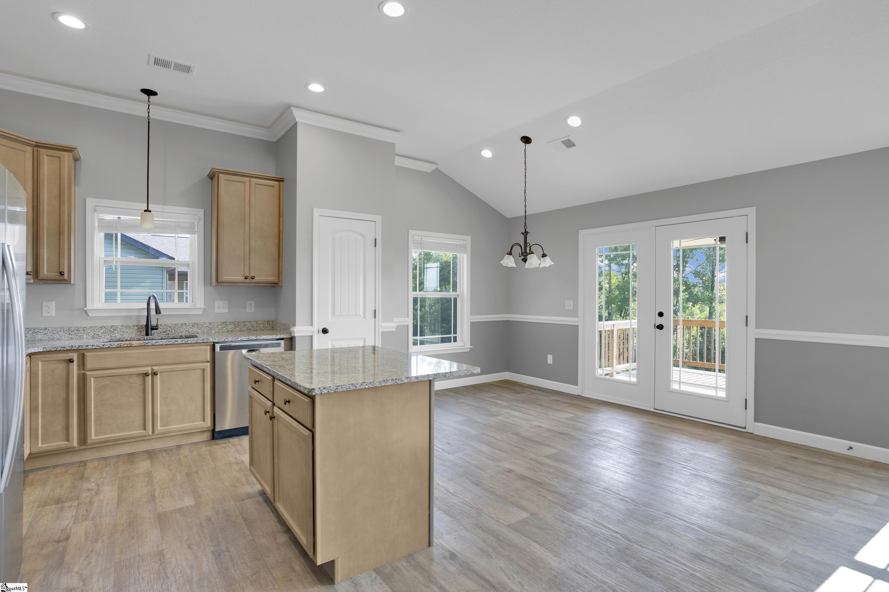 292 Long Branch Road Chesnee, SC 29323