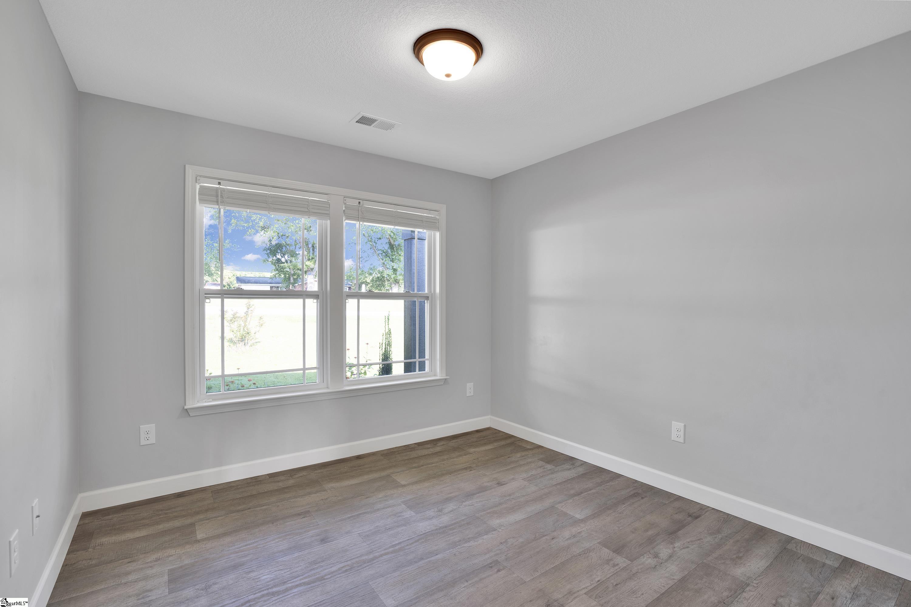 292 Long Branch Road Chesnee, SC 29323