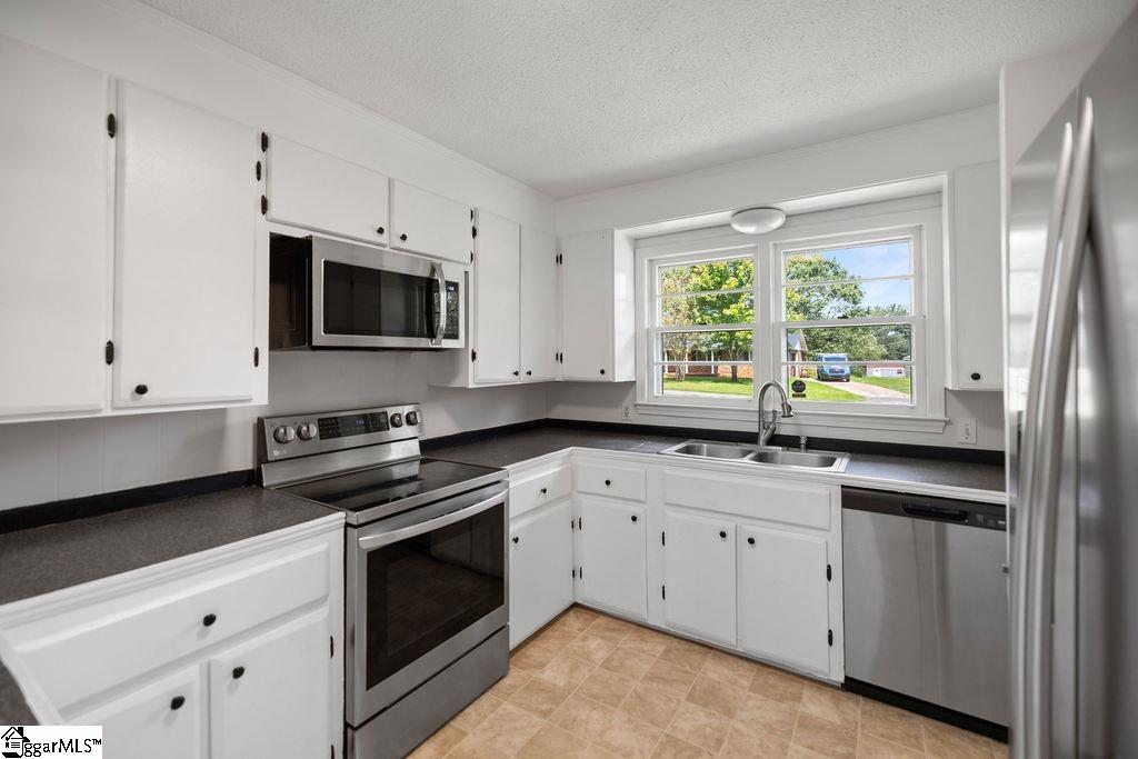 144 Cloverhill Drive Anderson, SC 29624