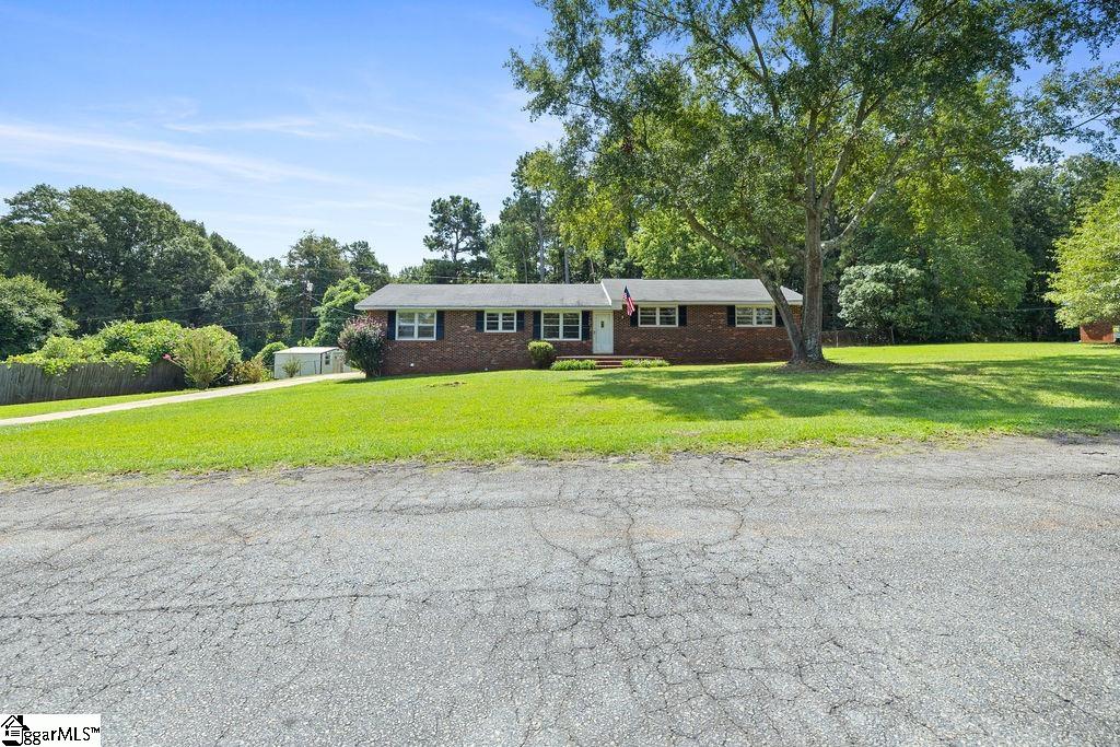 144 Cloverhill Drive Anderson, SC 29624