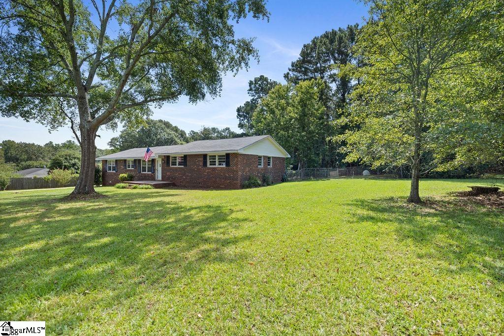 144 Cloverhill Drive Anderson, SC 29624