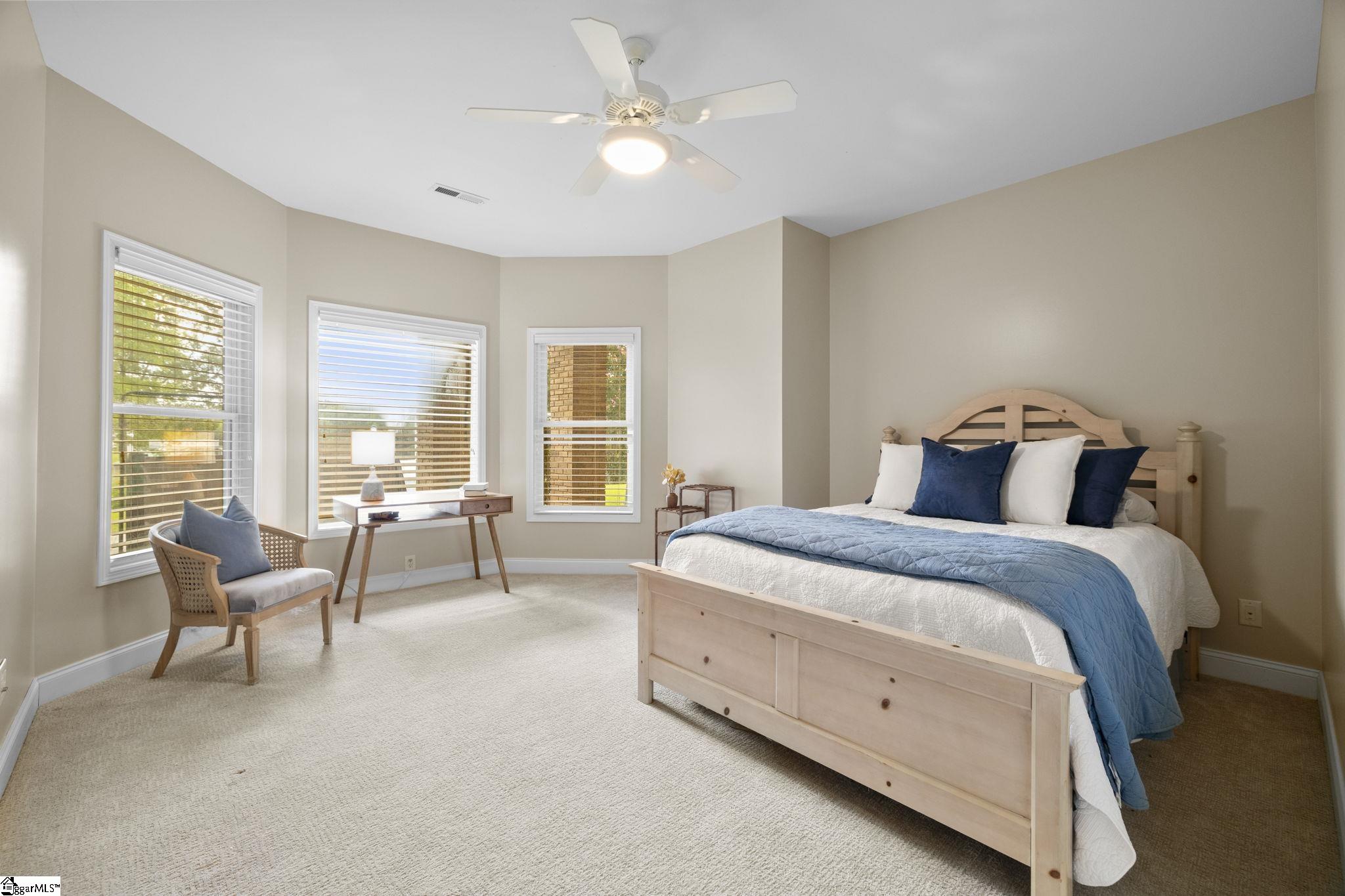 166 South Oak Pointe Drive Seneca, SC 29672