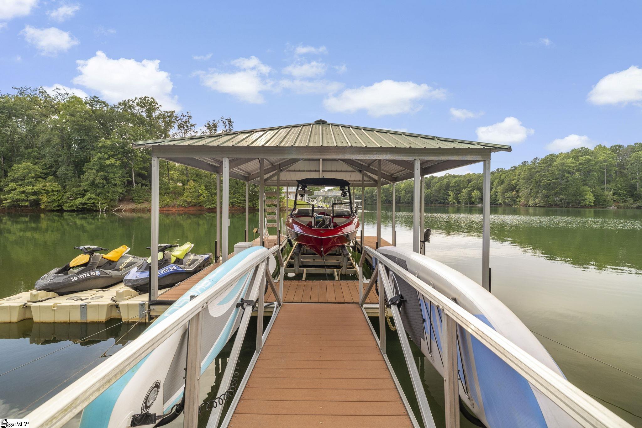 166 South Oak Pointe Drive Seneca, SC 29672