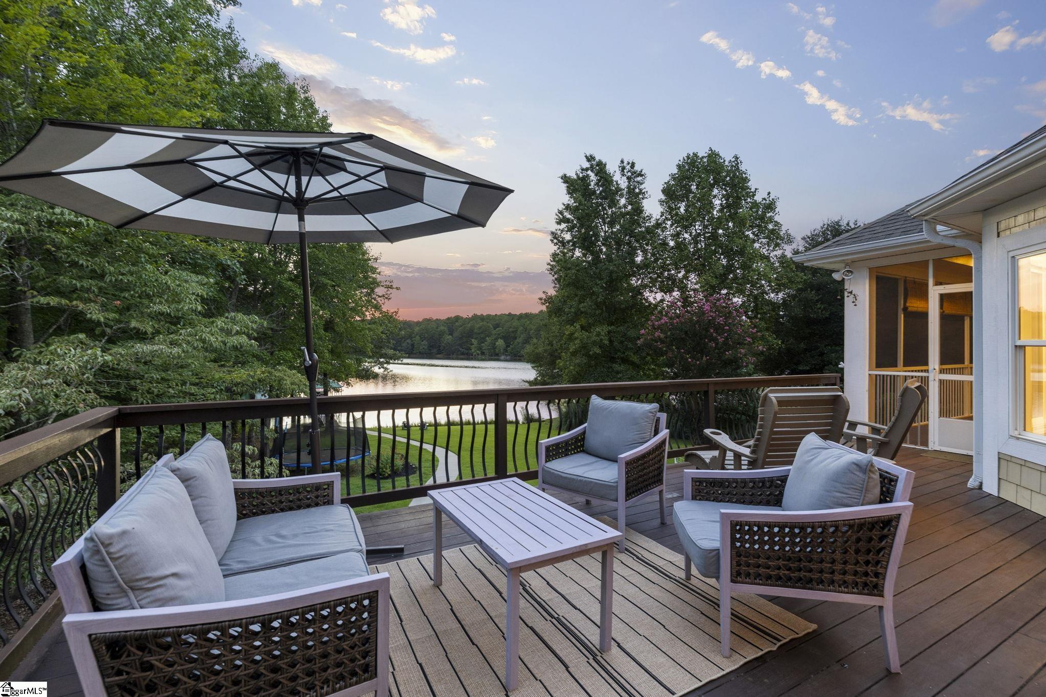 166 South Oak Pointe Drive Seneca, SC 29672