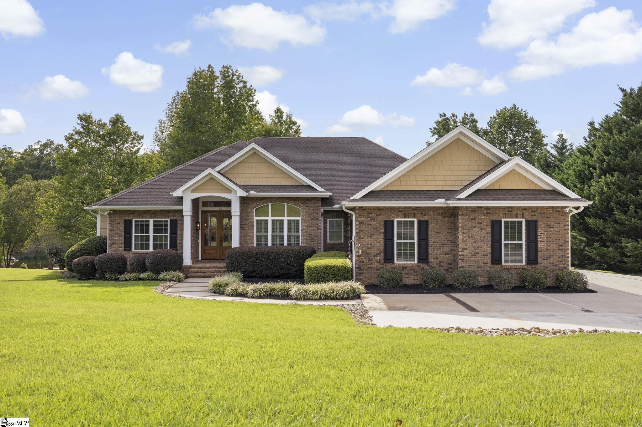 166 South Oak Pointe Drive Seneca, SC 29672