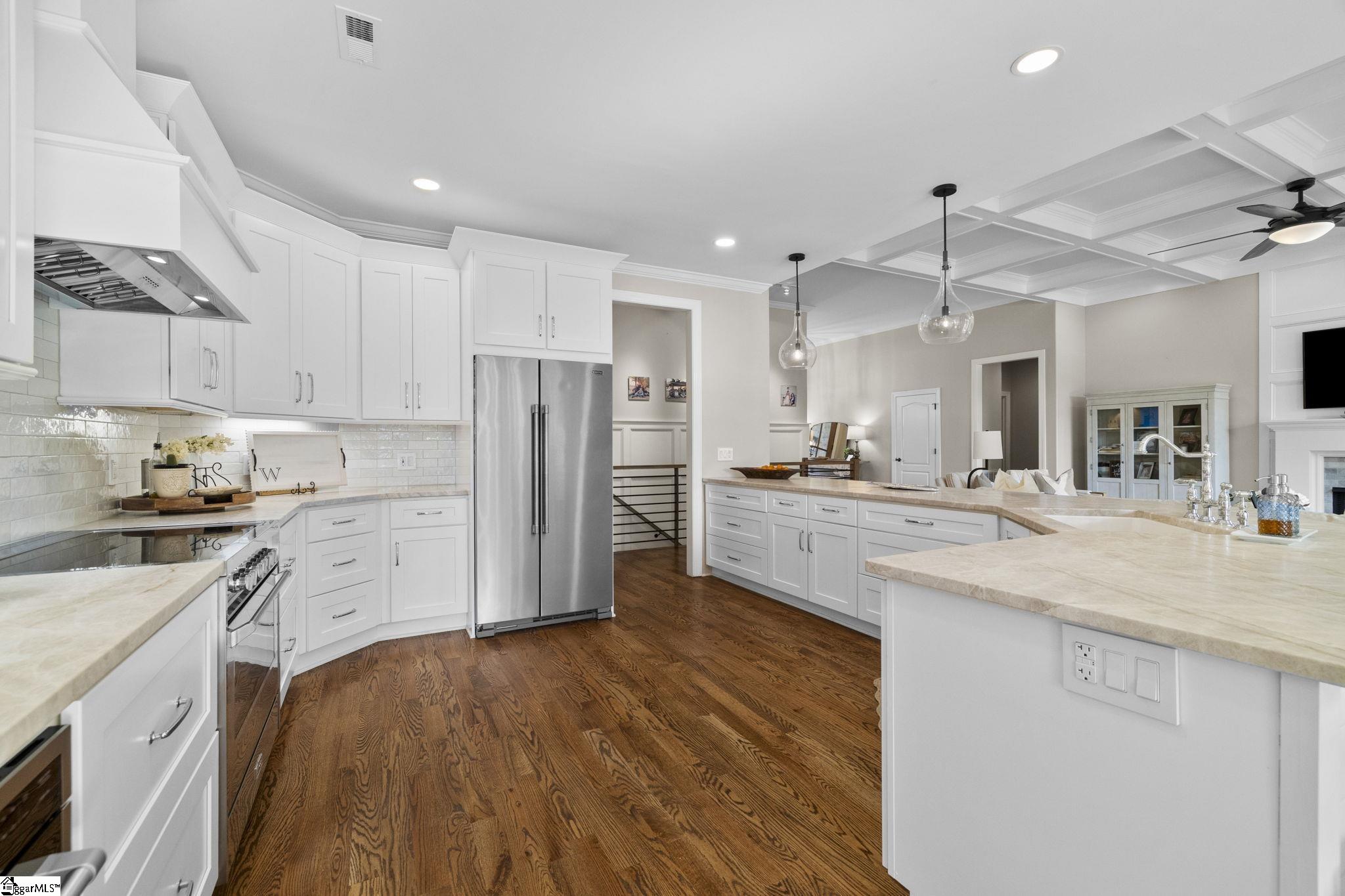 166 South Oak Pointe Drive Seneca, SC 29672
