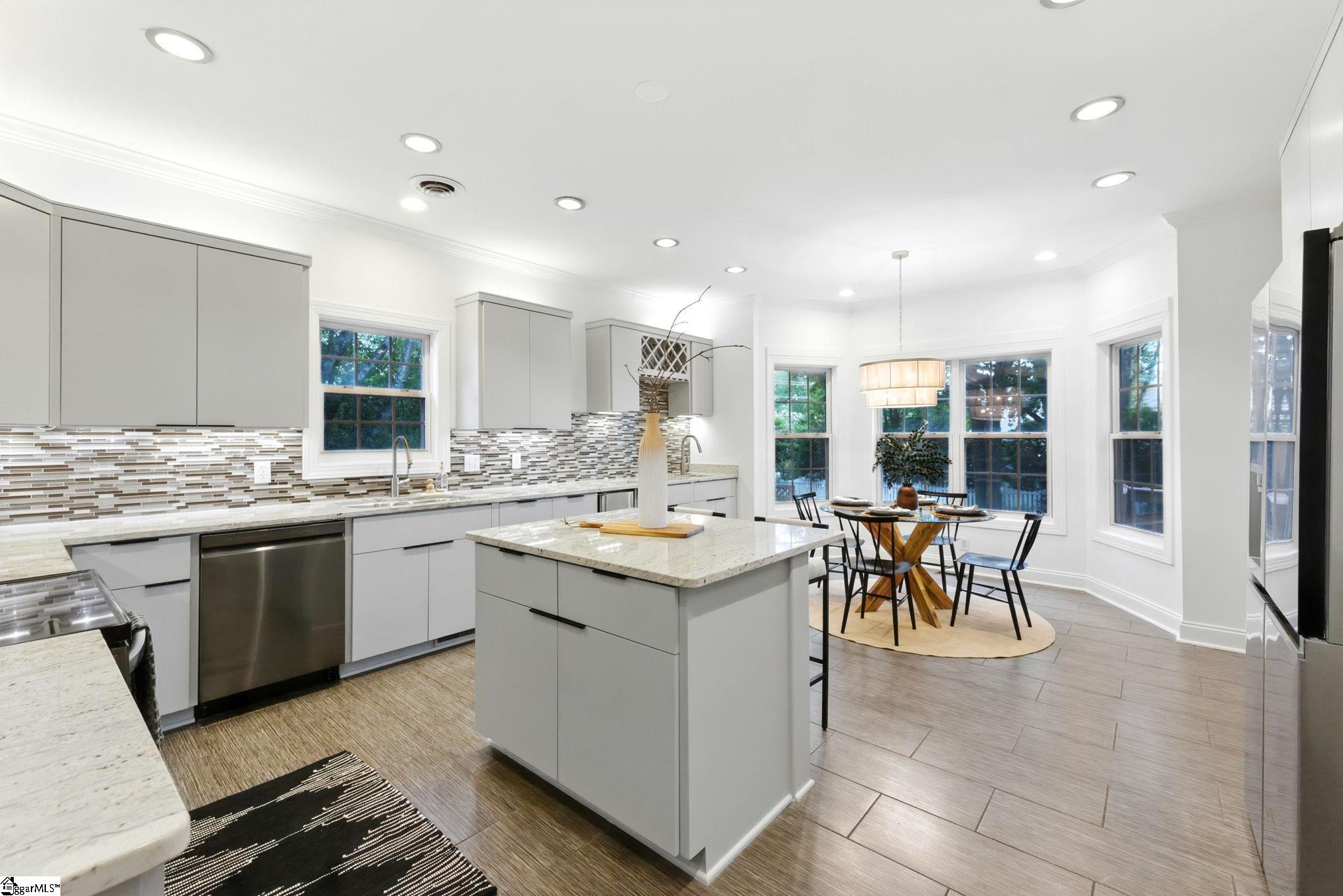 6 Gables Way Greenville, SC 29615