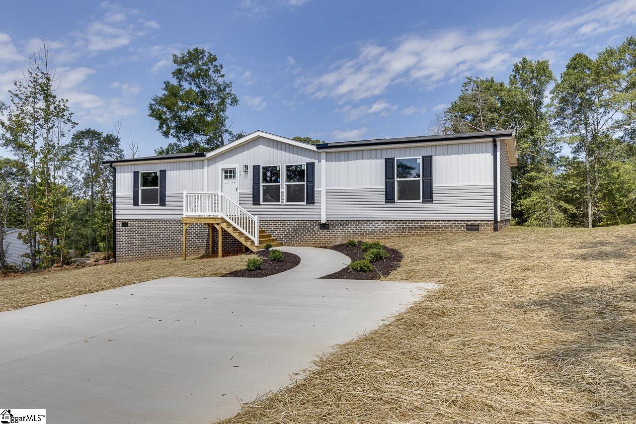 370 Bulman Road Roebuck, SC 29376