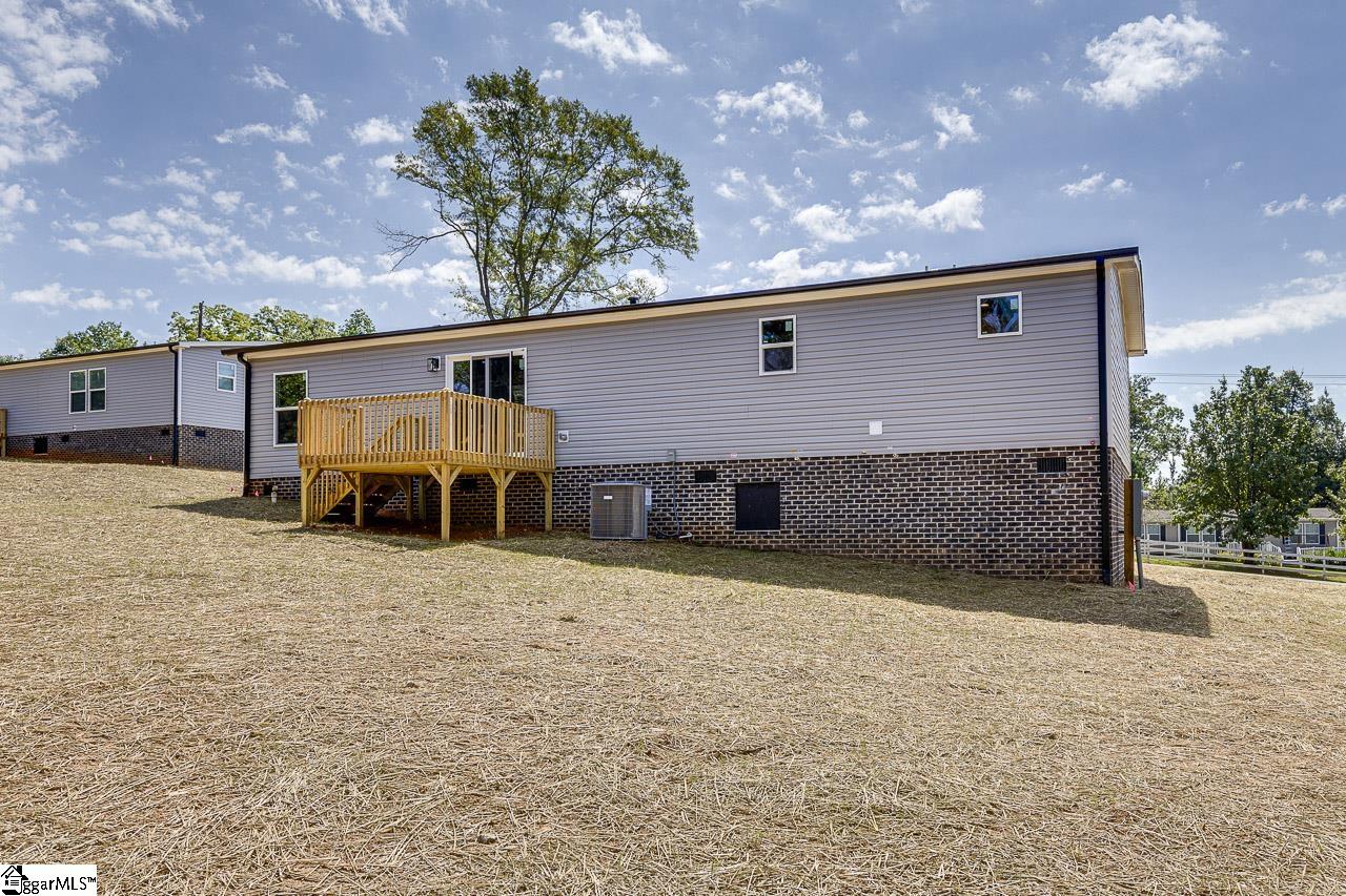 370 Bulman Road Roebuck, SC 29376
