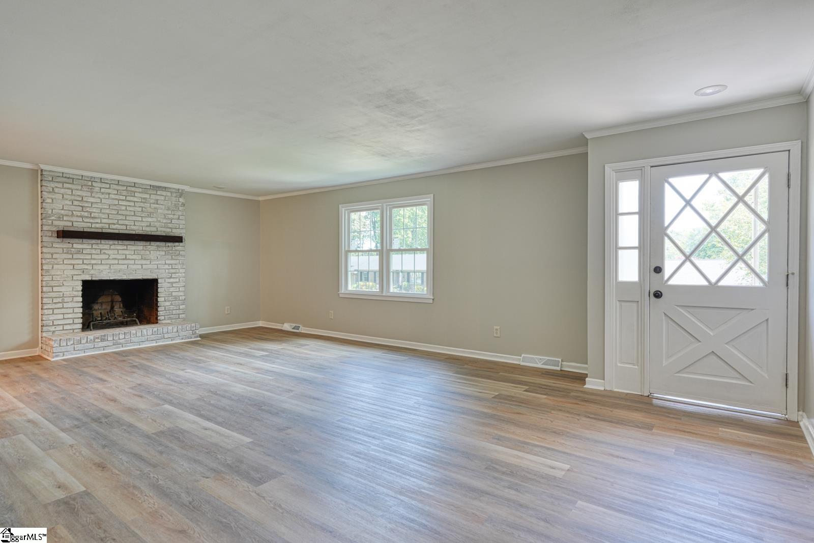 20 Buckingham Way Taylors, SC 29687
