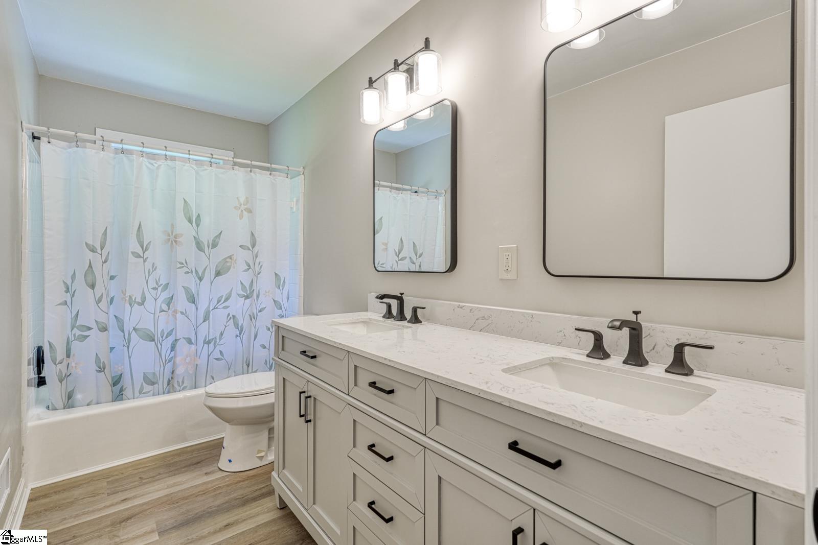 20 Buckingham Way Taylors, SC 29687