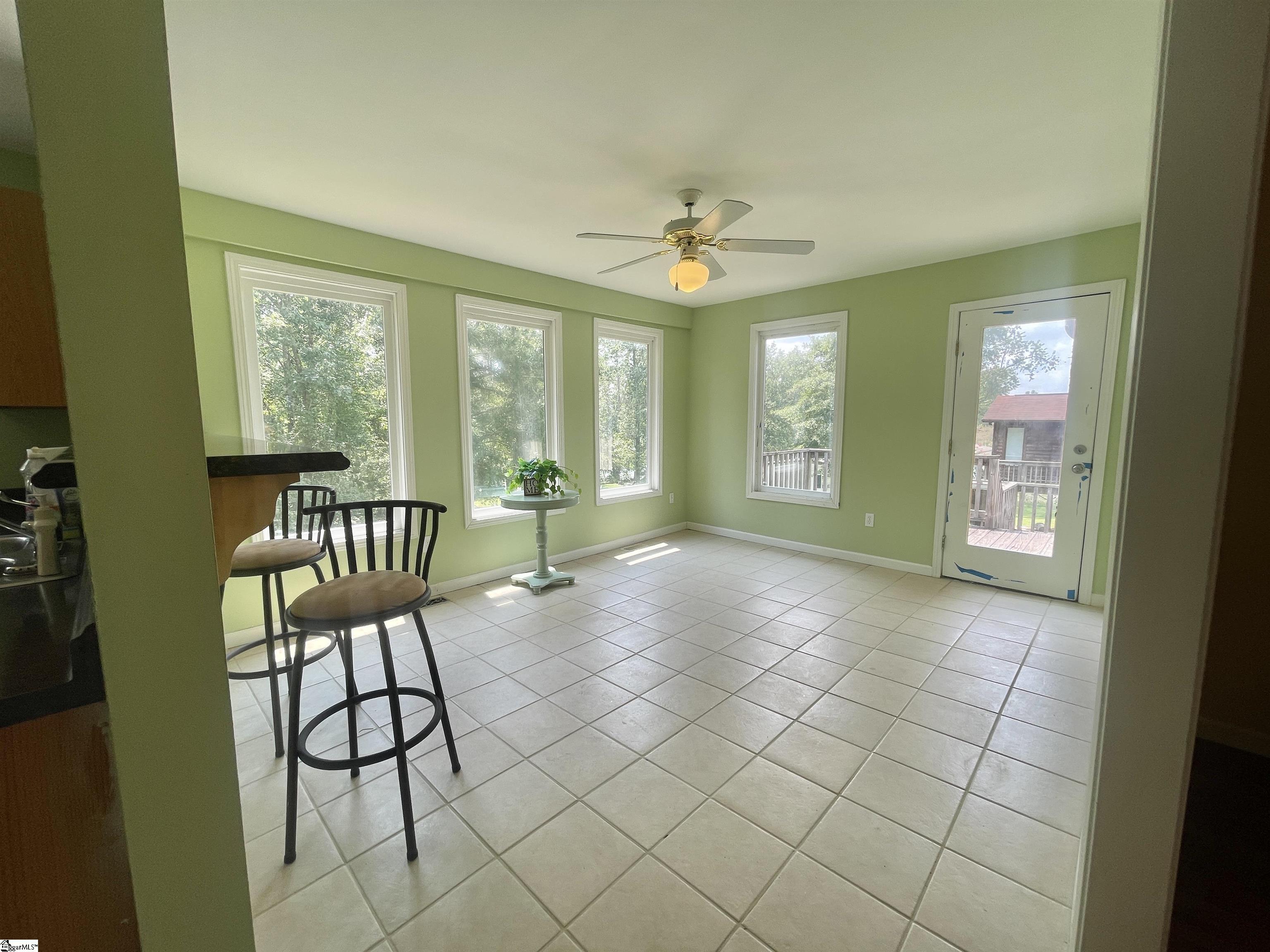 432 Hyde Cove Road Fair Play, SC 29643
