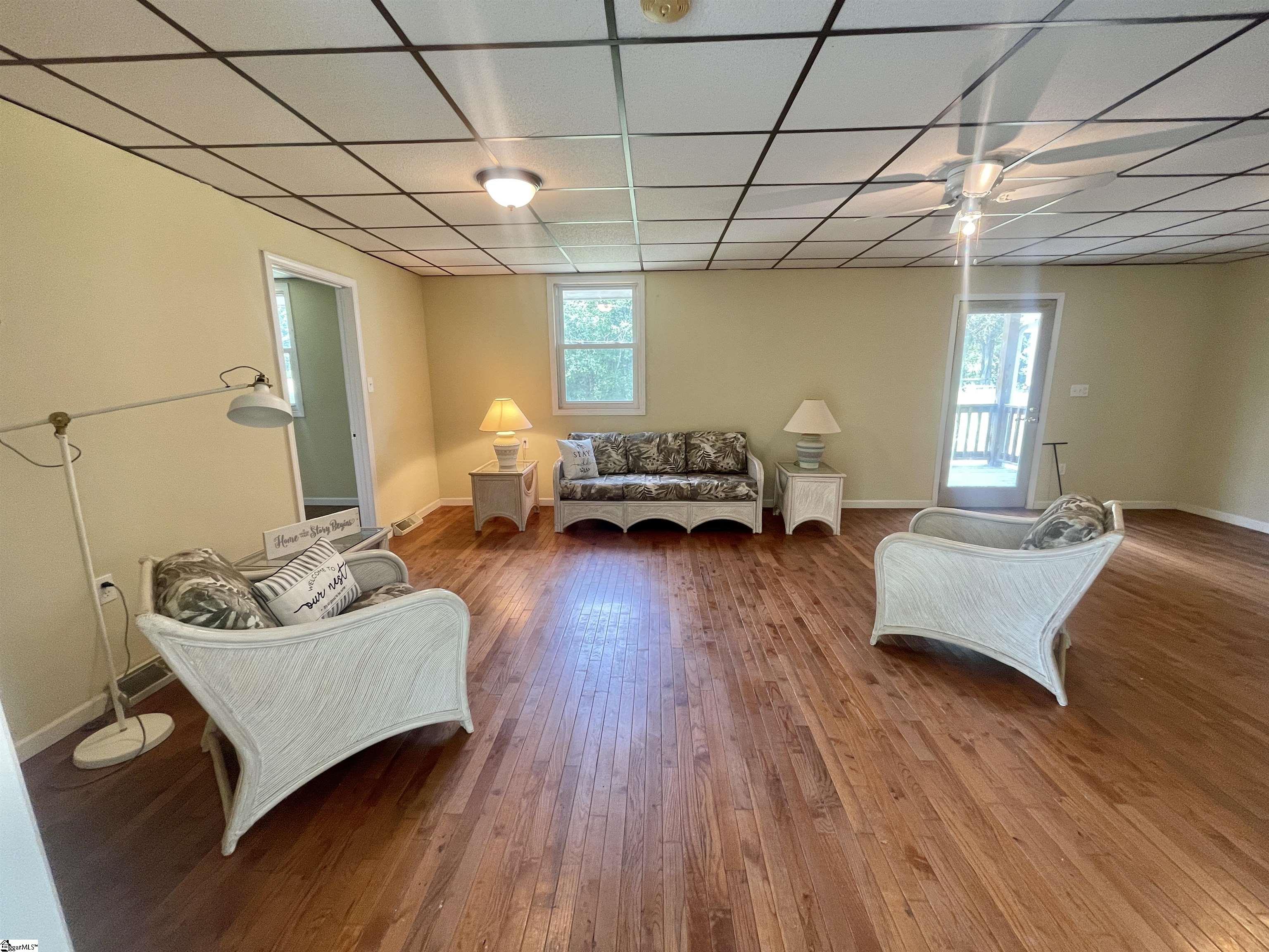 432 Hyde Cove Road Fair Play, SC 29643