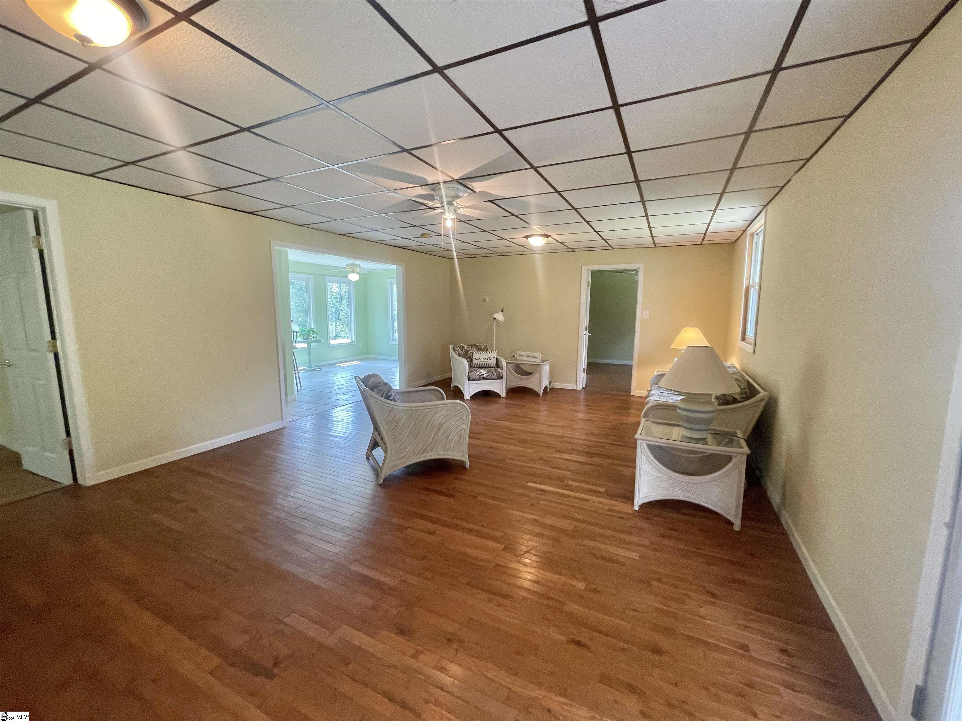 432 Hyde Cove Road Fair Play, SC 29643